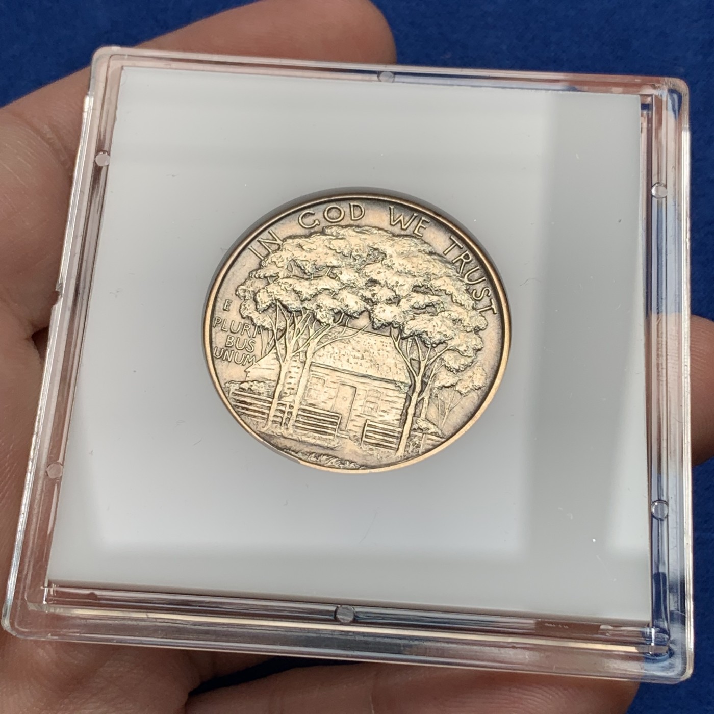 《竞宝斋》第190场-周日，周一 2场 (全场包邮) 美国1922年格兰特将军半美 纪念银币 热门的50美分品种 带亚克力盒