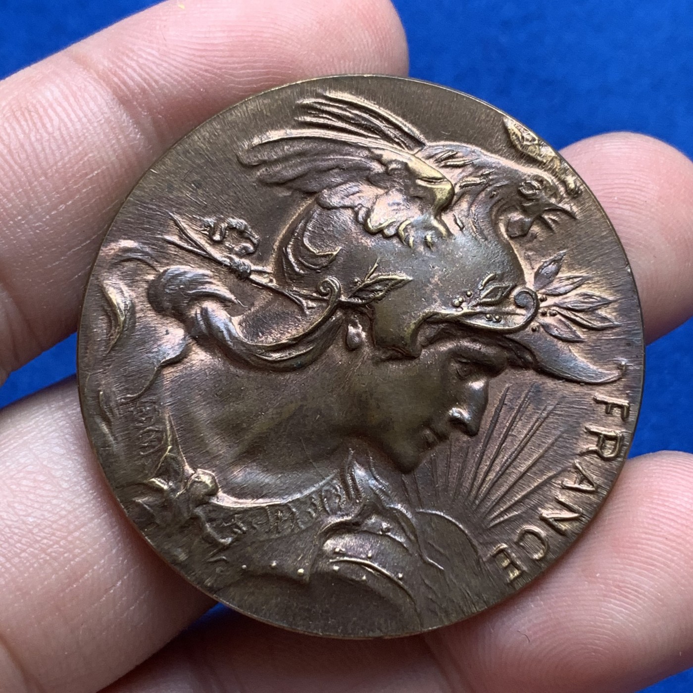 《竞宝斋》第190场-周日，周一 2场 (全场包邮) 法国 玛丽安娜女神 戎装像 铜章（红铜色） 29.3克 41.5mm 20世纪初