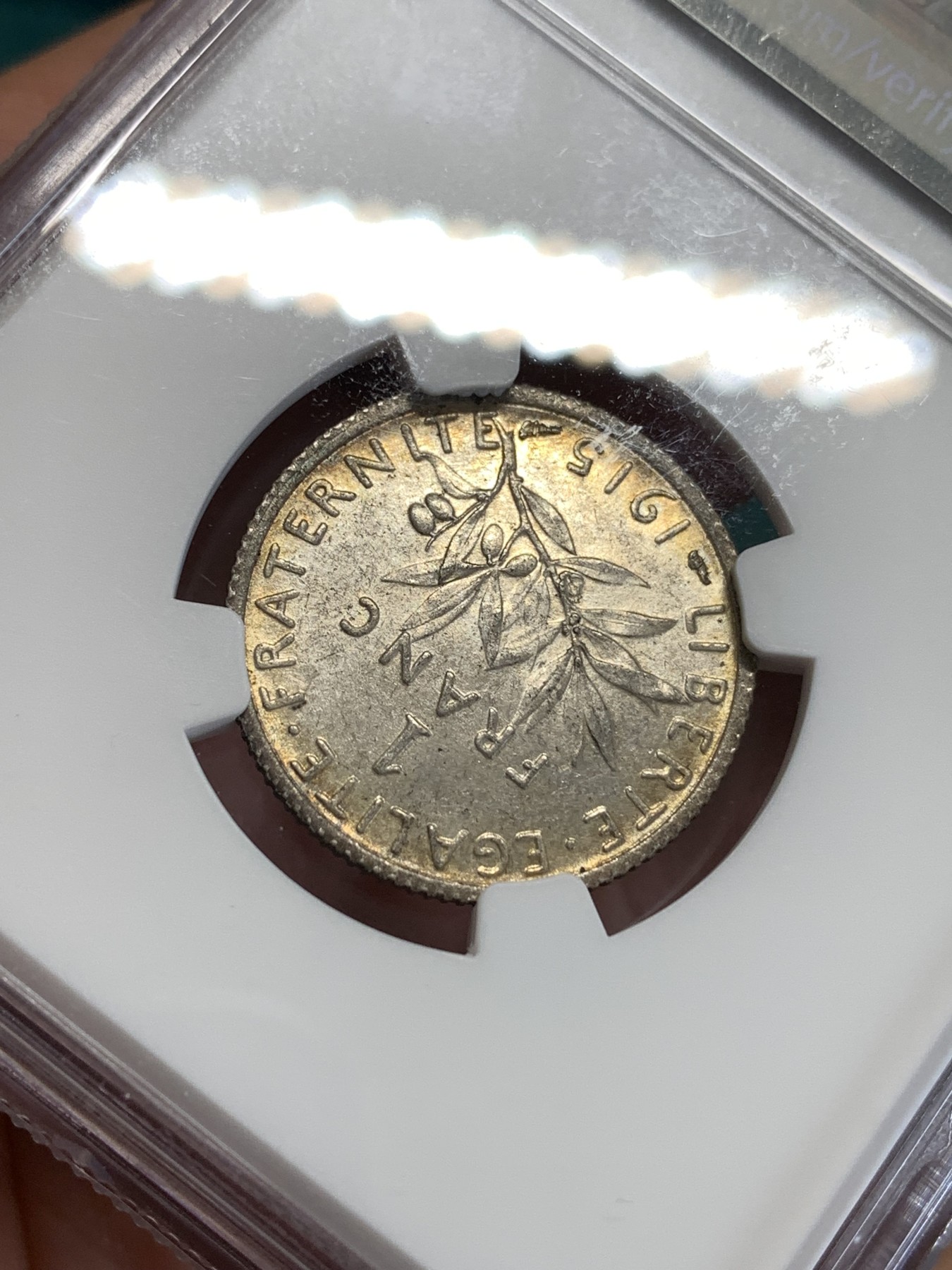 《竞宝斋》第190场-周日，周一 2场 (全场包邮) NGC-MS62 法国1915年播种女神1法郎银币 章牌大师罗蒂设计 经典的行走女神