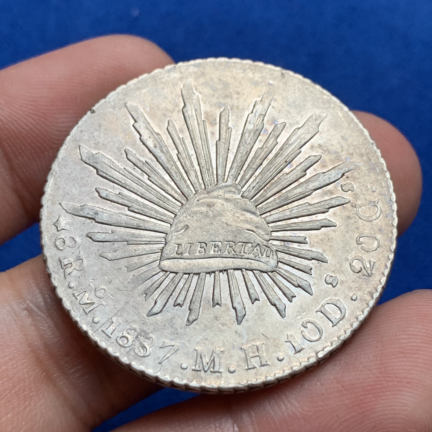 《竞宝斋》第190场-周日，周一 2场 (全场包邮) 墨西哥1887年花边鹰洋8R大银币 无明显磕碰