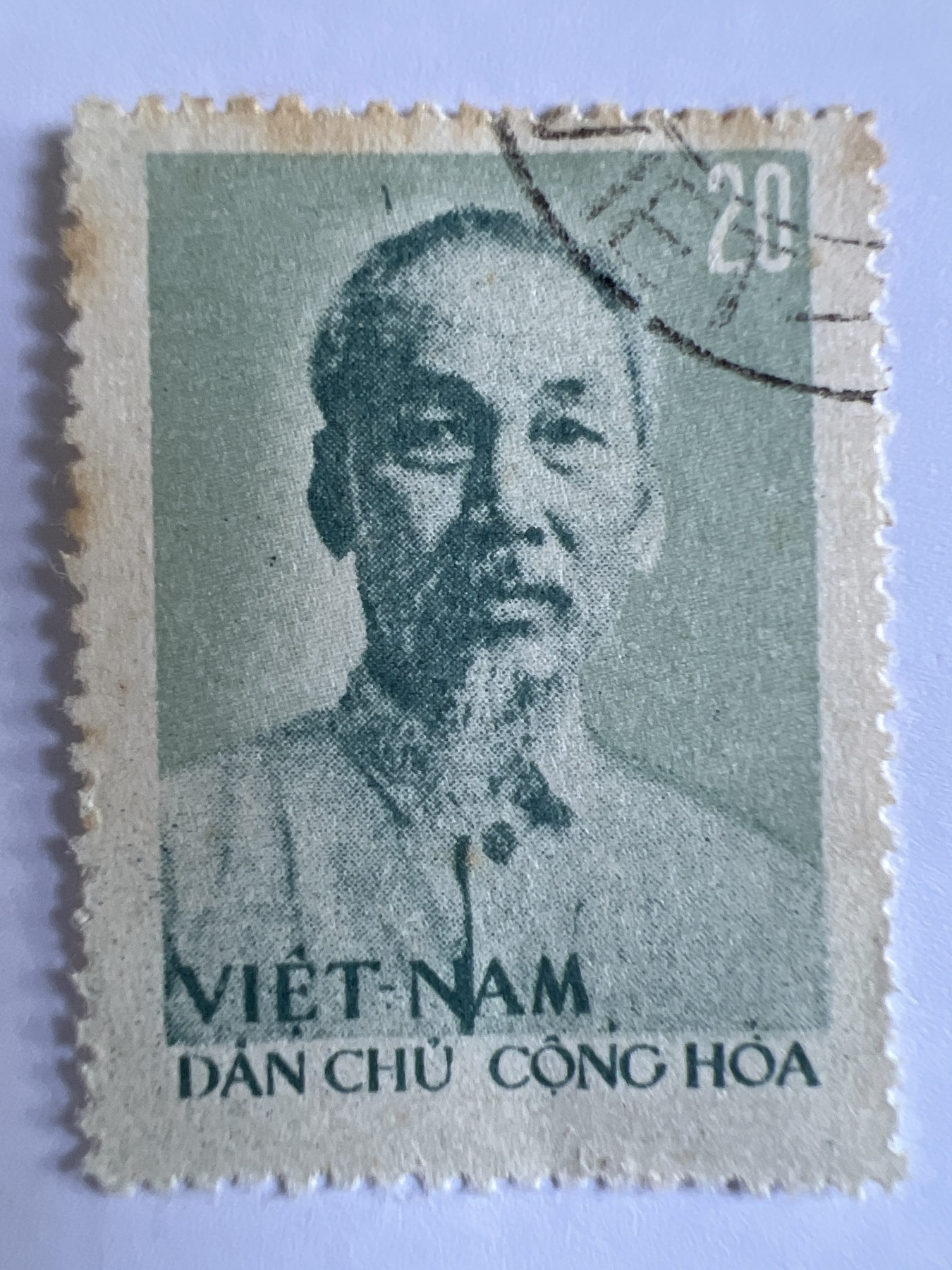 泡泡堂第380期 纸币、邮封专场 （无押金，捡漏，全场20包邮，偏远地区除外，接收代拍业务） 越南邮票