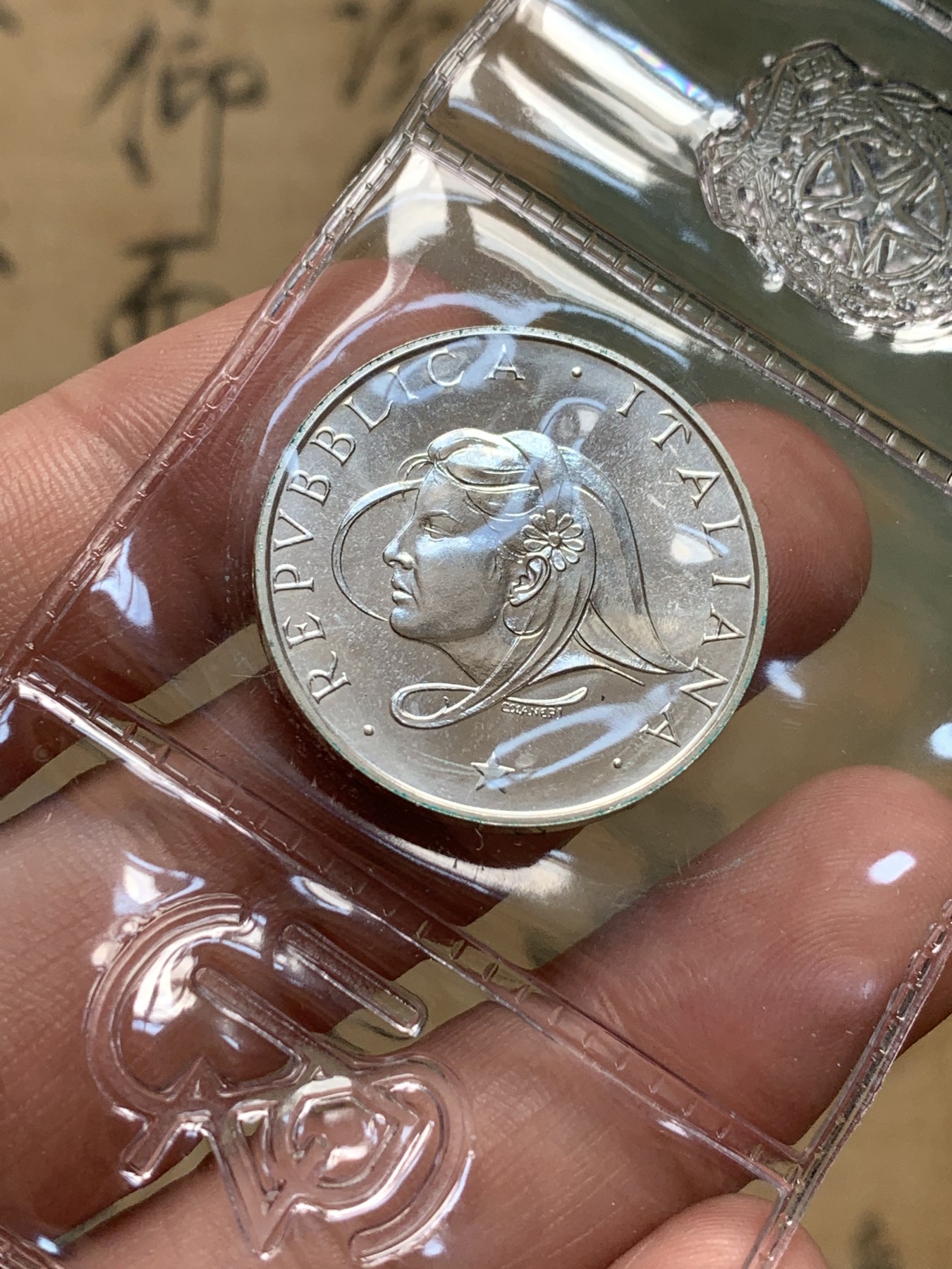 《竞宝斋》第190场-周日，周一 2场 (全场包邮) 封装 意大利1987年 家庭日 500里拉银币