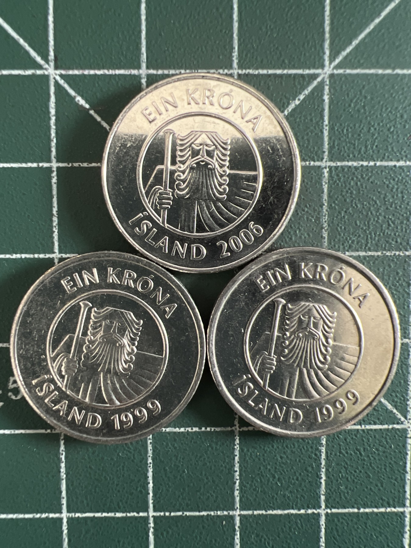 第402期 硬币专场 （无押金，捡漏，全场20包邮，偏远地区除外，接收代拍业务） 冰岛1克朗三枚