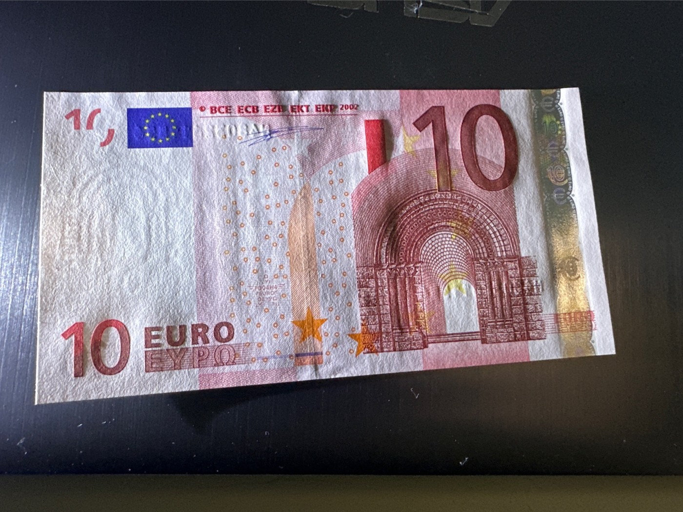 《外钞收藏家》第二百九十一期（荷兰比利时卢森堡欧元专场）（连拍第二场） 2002年10欧元首签，奥地利N字冠 全新UNC