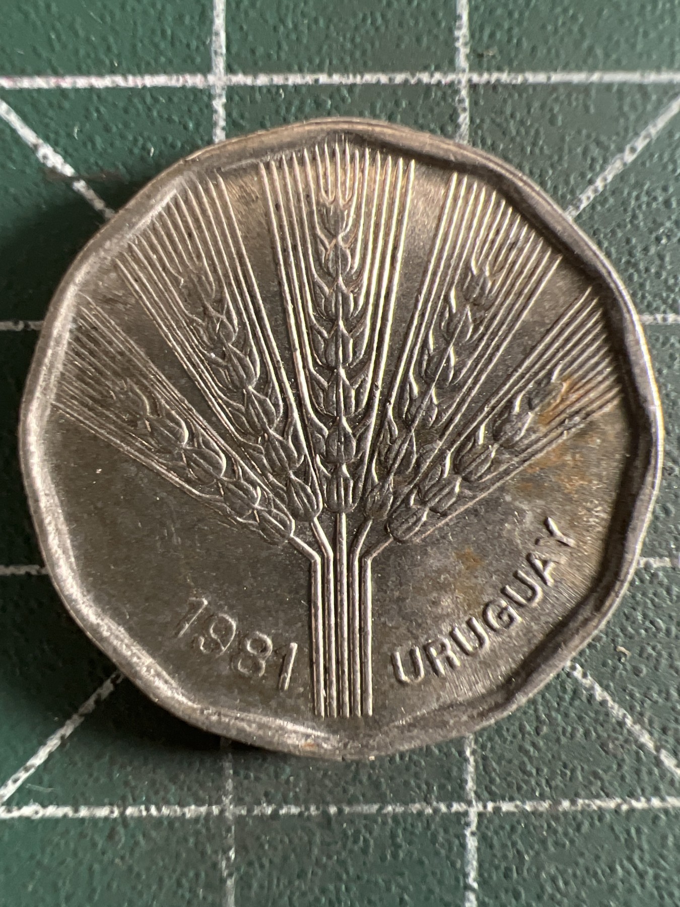 第420期 硬币专场 （无押金，捡漏，全场20包邮，偏远地区除外，接收代拍业务） 乌拉圭2比索