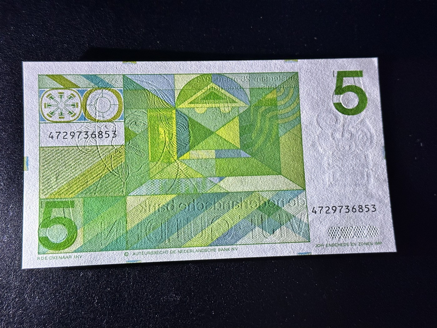 《外钞收藏家》第二百九十一期（荷兰比利时卢森堡欧元专场）（连拍第二场） 荷兰人像版1973年5盾 全新UNC