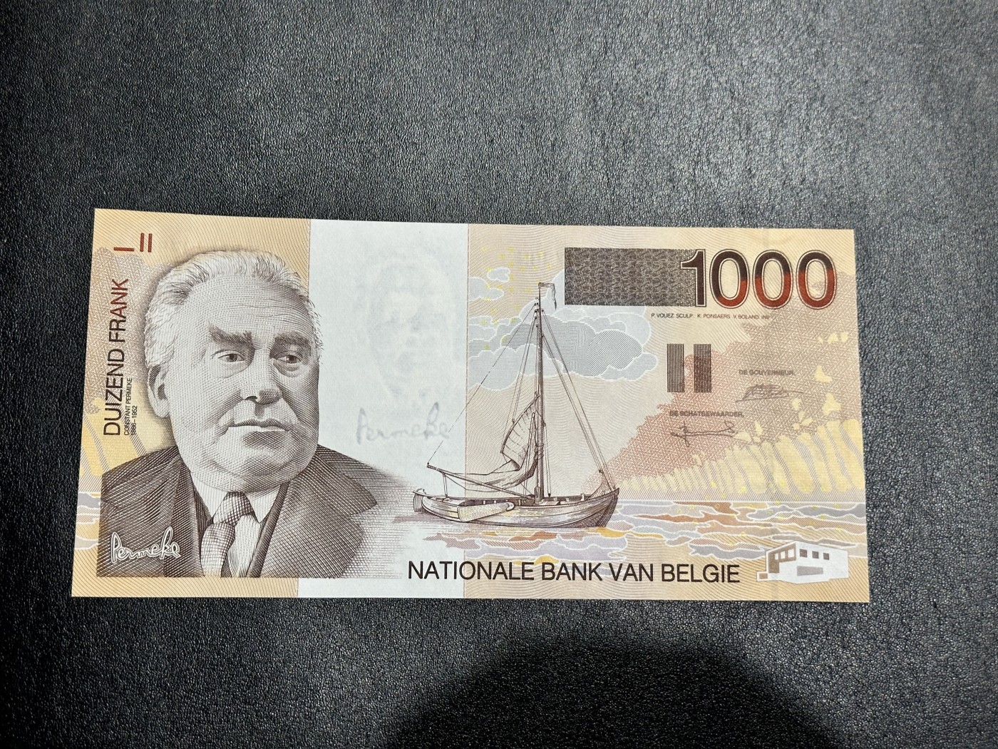 《外钞收藏家》第二百九十一期（荷兰比利时卢森堡欧元专场）（连拍第二场） 比利时1000法郎 全新UNC