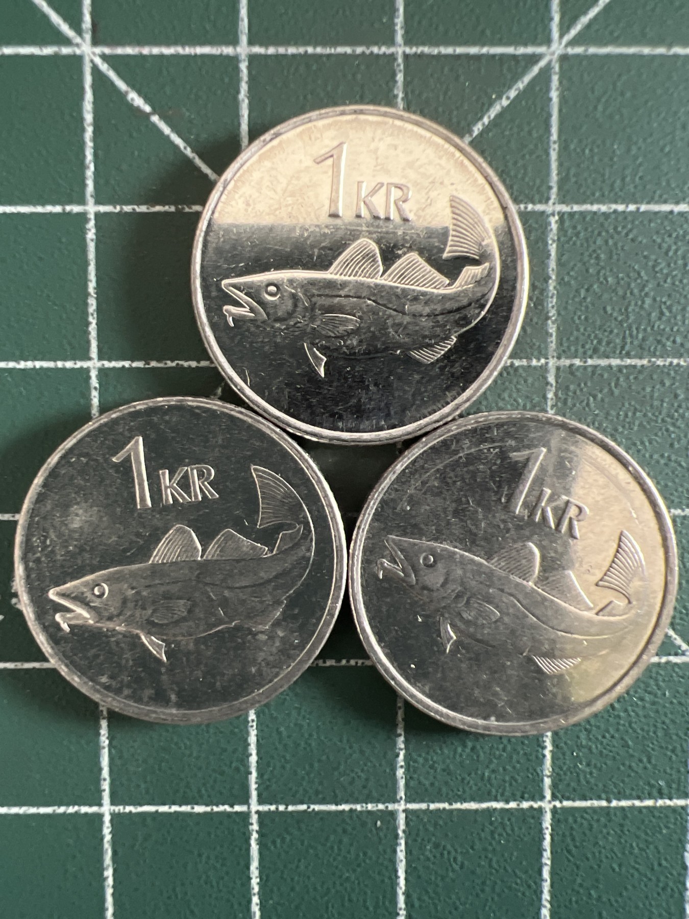 第402期 硬币专场 （无押金，捡漏，全场20包邮，偏远地区除外，接收代拍业务） 冰岛1克朗三枚