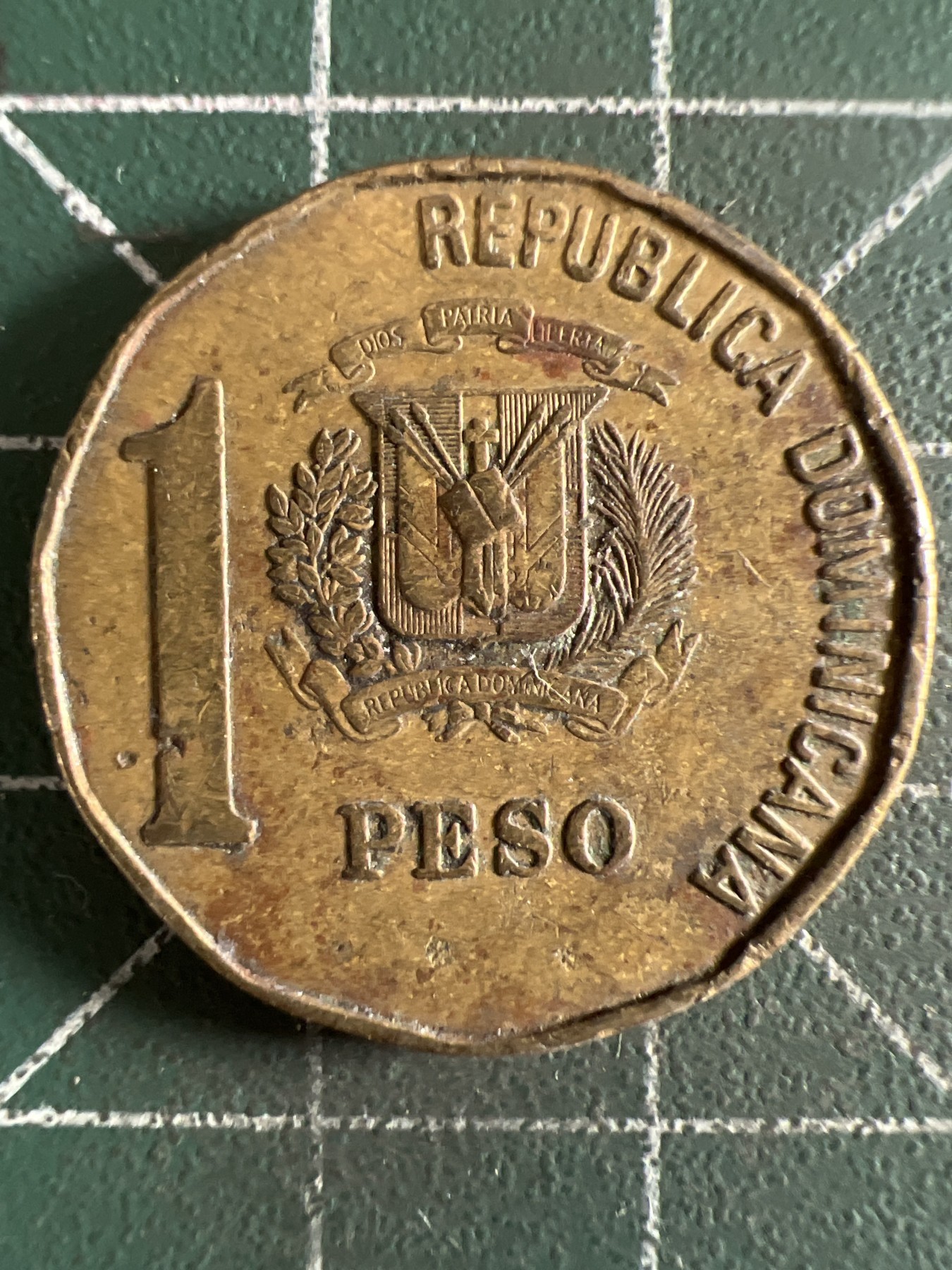 泡泡堂第381期 硬币专场 （无押金，捡漏，全场20包邮，偏远地区除外，接收代拍业务） 多米尼加1比索