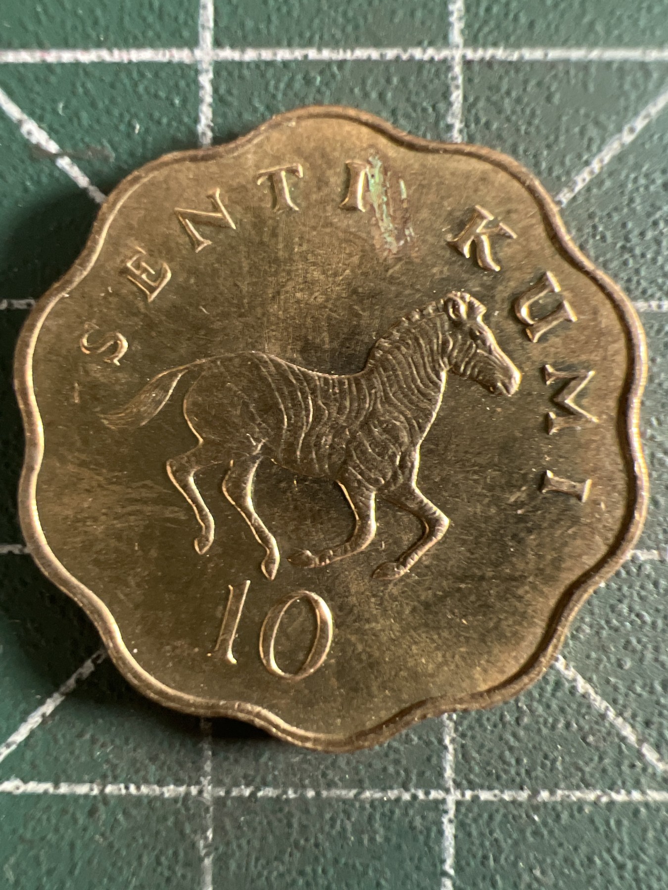 泡泡堂第380期 硬币专场 （无押金，捡漏，全场20包邮，偏远地区除外，接收代拍业务） 坦桑尼亚10分