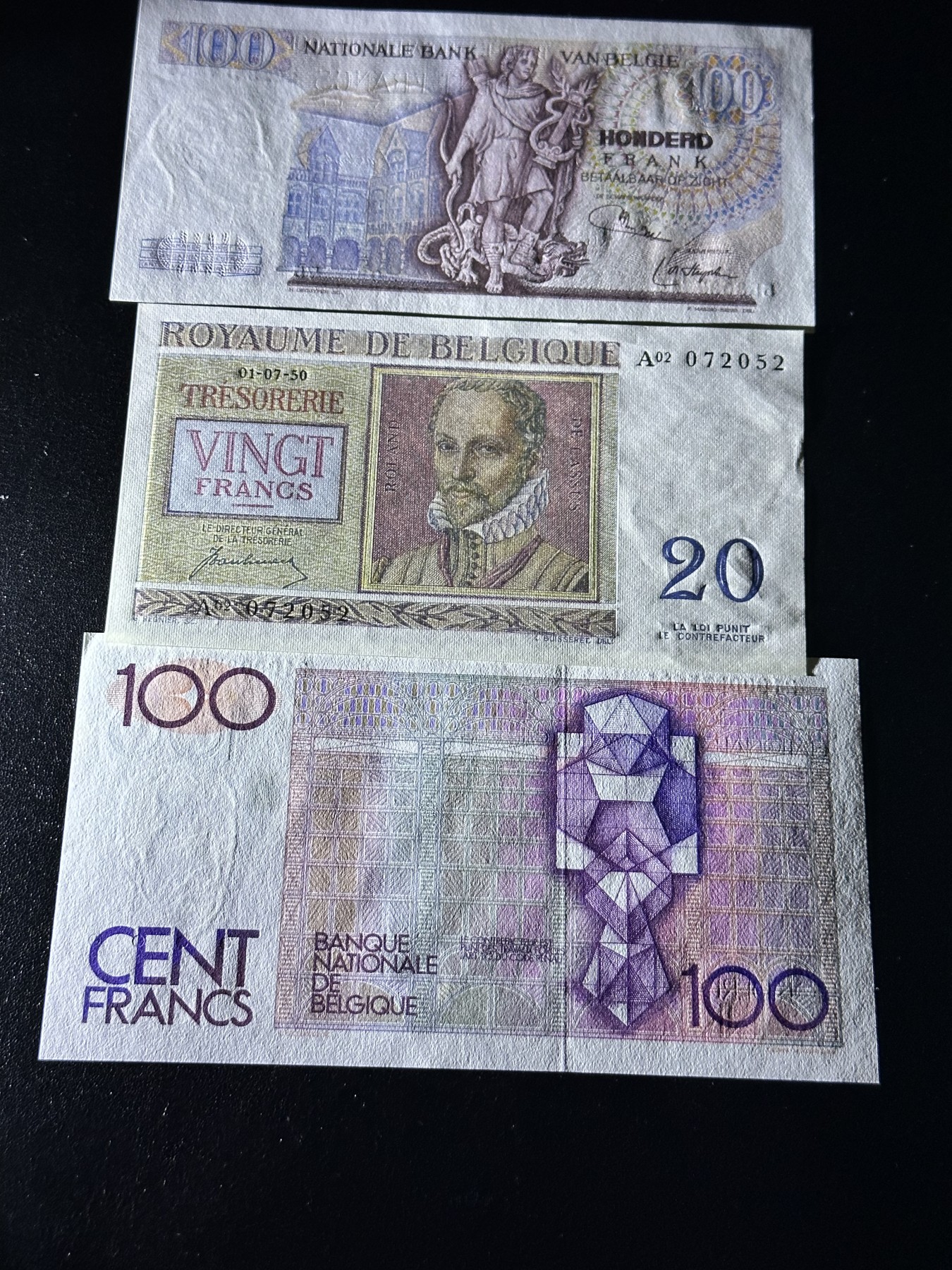 《外钞收藏家》第二百九十一期（荷兰比利时卢森堡欧元专场）（连拍第二场） 比利时早期小额法郎3张 全新 100面额有个潮点