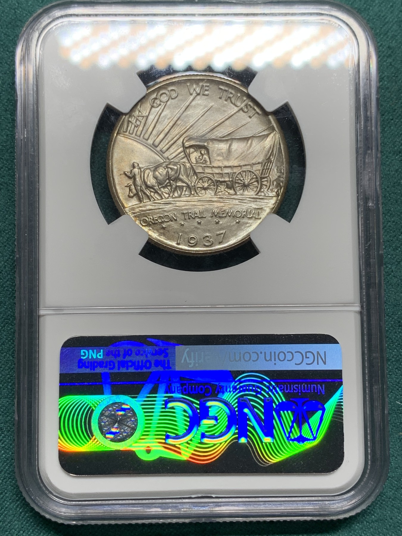 欢迎参加《竞宝斋》为爱冲冲冲 七夕特拍专场 ！第191场 (全场包邮) NGC-MS67 美国 1937年 50美分 俄勒冈小道 土著人+大篷车经典设计 老盒+高分 一步到位 很难超越了
