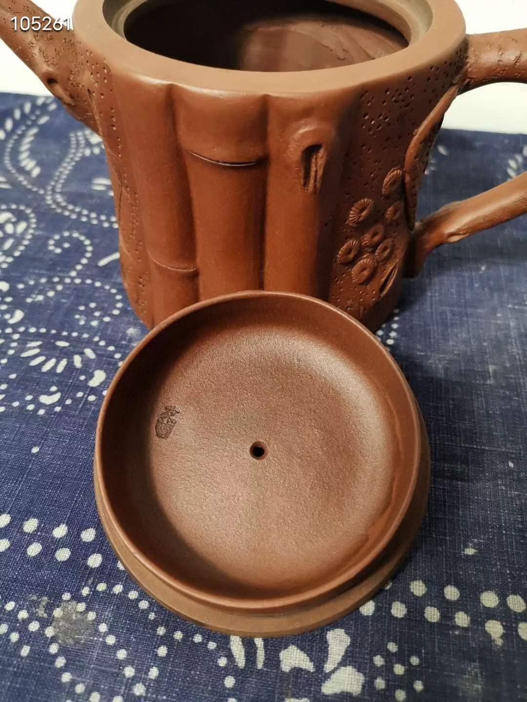 有兰秘制款老紫砂壶，松段花器壶形，朱泥砂料，品相一流