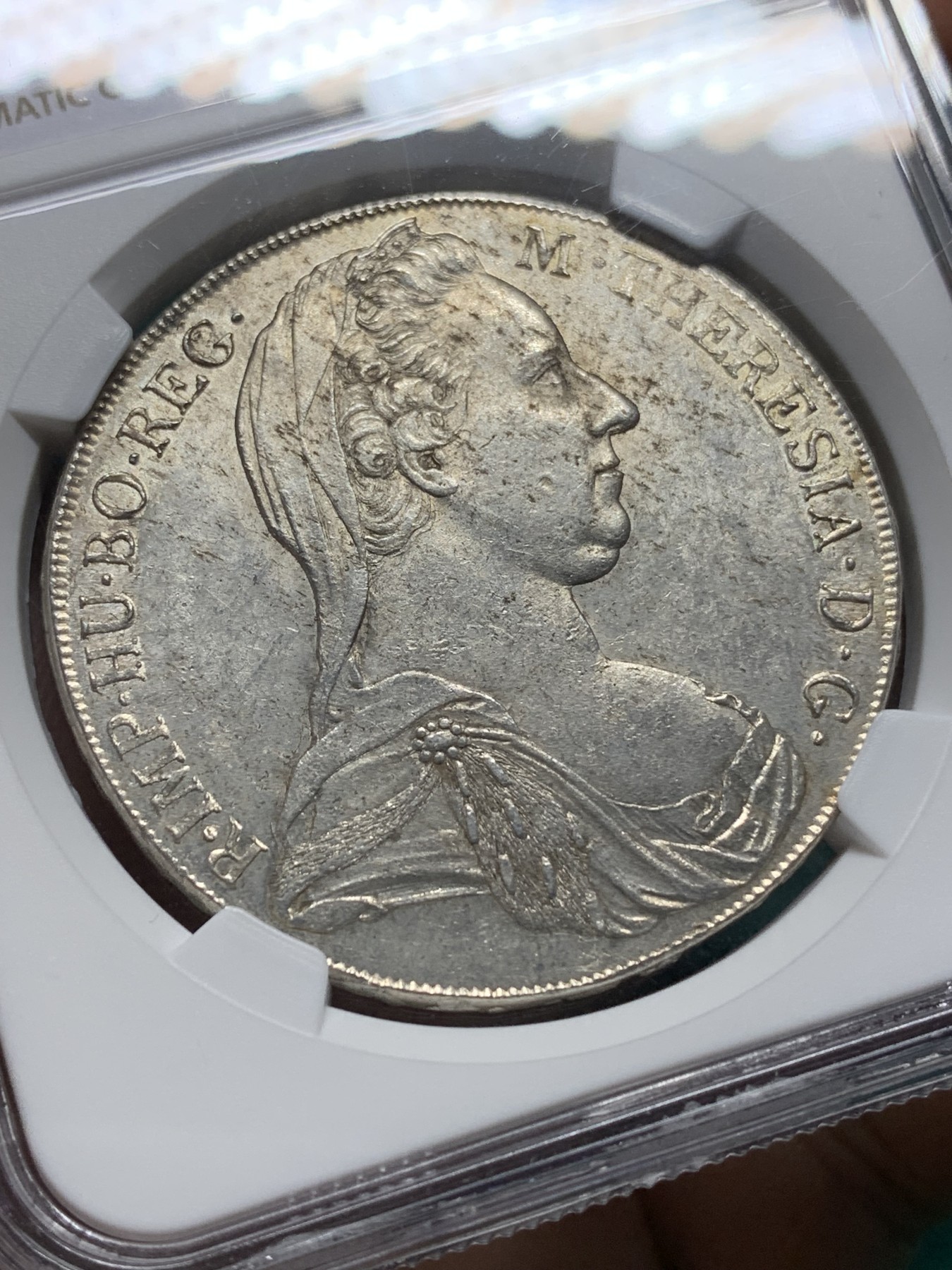 欢迎参加《竞宝斋》为爱冲冲冲 七夕特拍专场 ！第191场 (全场包邮) NGC MS61  1780原铸大奶妈泰勒银币IC FA维也纳厂，皇冠六珍珠大勃艮第十字H13版本，比常见的H19皇冠八珍珠少太多，NGC唯一评级