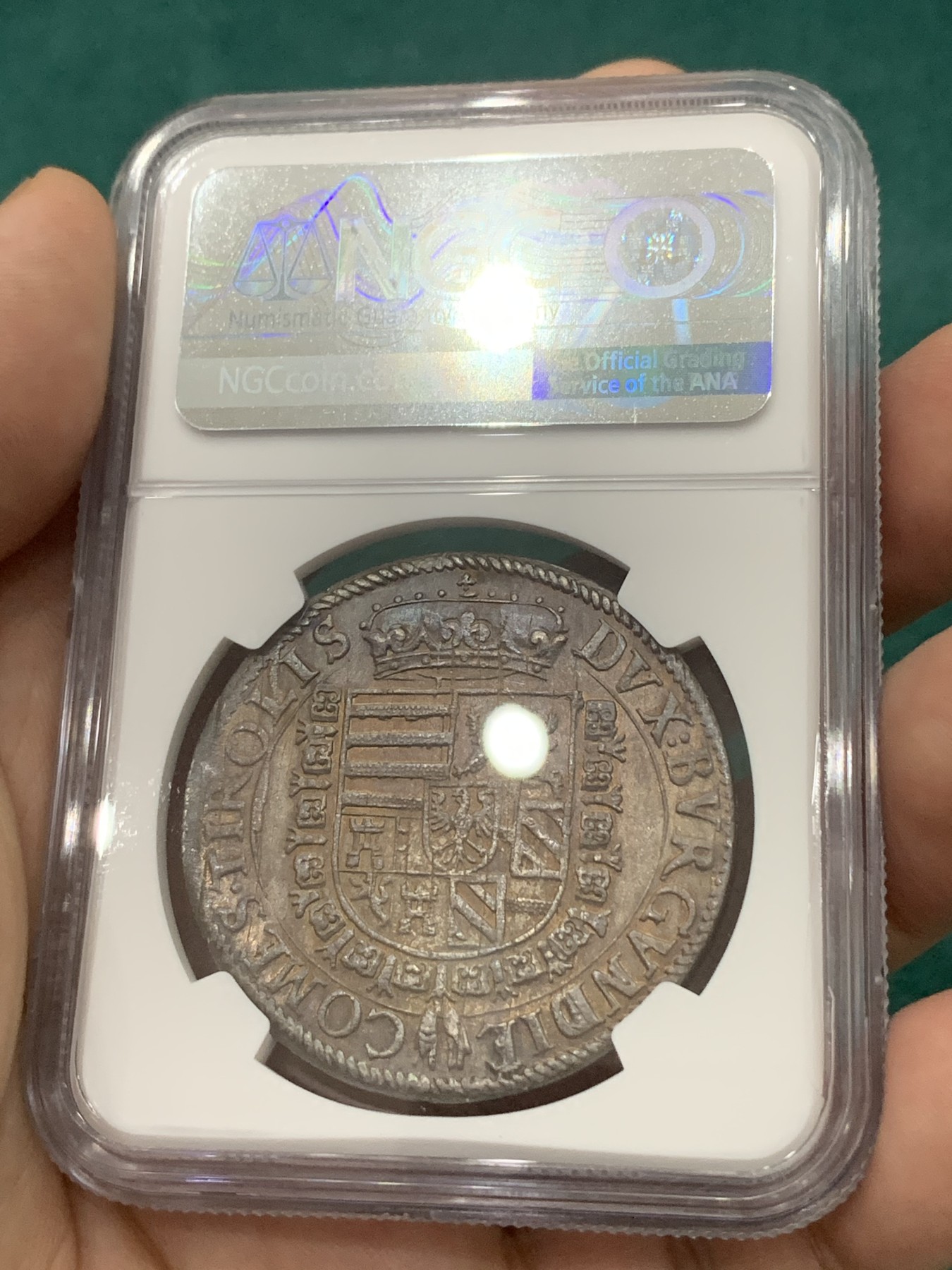 欢迎参加《竞宝斋》为爱冲冲冲 七夕特拍专场 ！第191场 (全场包邮) NGC-MS63  神圣罗马帝国 1564-95年 1泰勒 大银币霍尔造币厂 双面五彩包浆好状态 一枚毕业