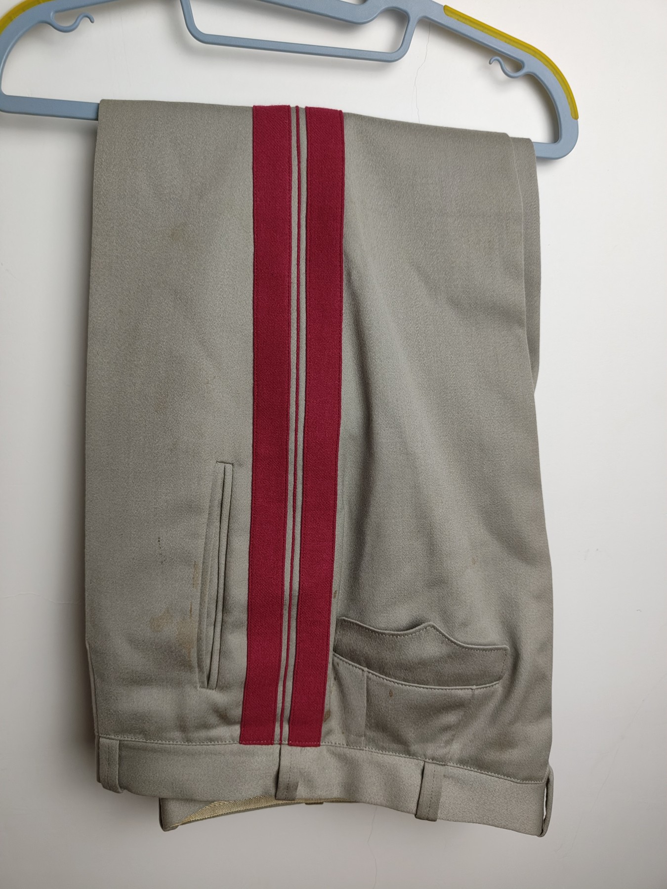 全场0元起拍 第83期 咸鱼国勋章拍卖专场 8月20日（周日）下午6：00开始 乌克兰 内务部将官常服一套胸围108 肩宽48 衣长81 袖长61 腰围88 裤长103