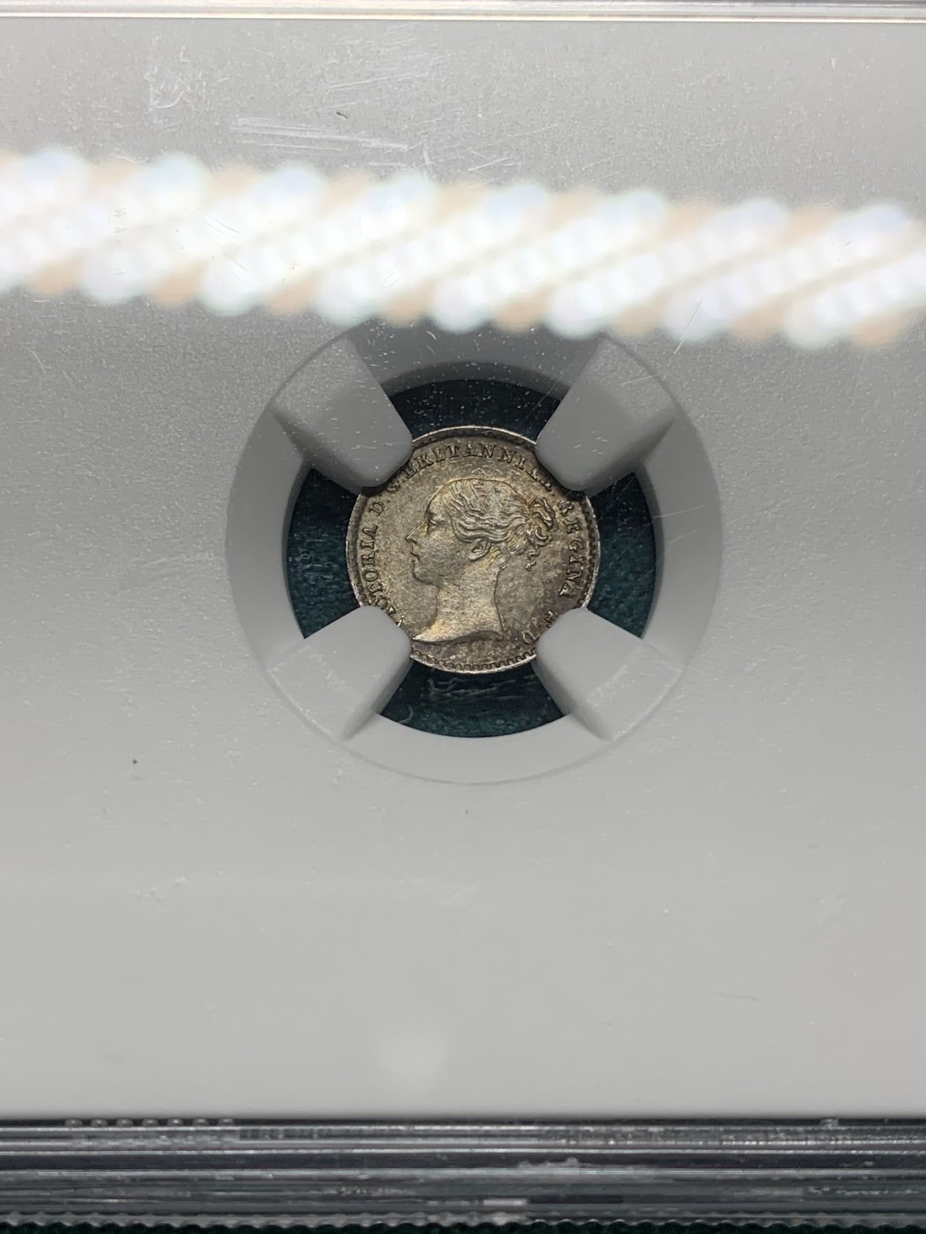 欢迎参加《竞宝斋》为爱冲冲冲 七夕特拍专场 ！第191场 (全场包邮) NGC-MS66 英国 1873年 1/2/3/4便士 青年维多利亚 濯足银币 原味包浆 其中2/3便士冠军分 1/4便士亚军分 难得的高分自藏品