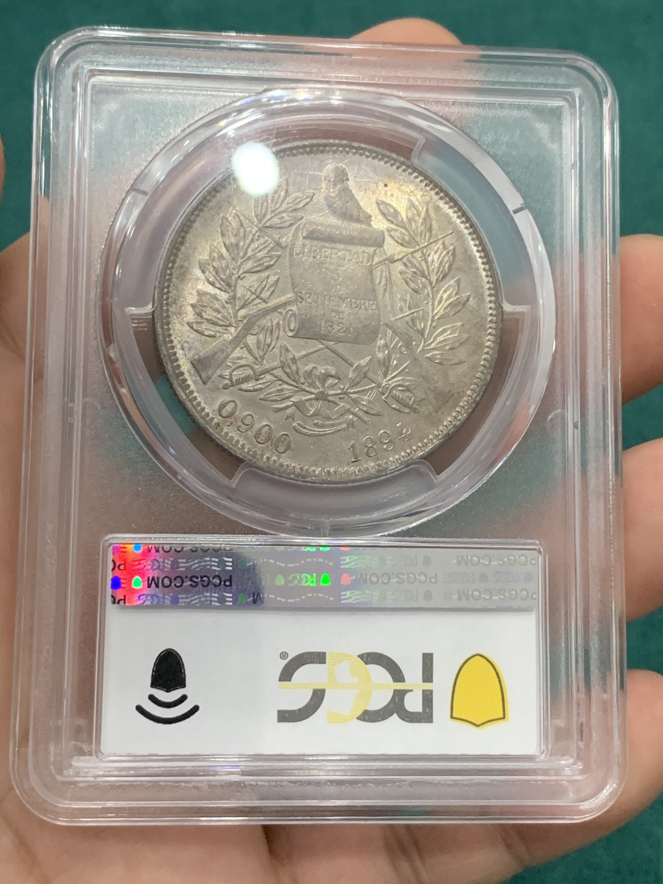 欢迎参加《竞宝斋》为爱冲冲冲 七夕特拍专场 ！第191场 (全场包邮) PCGS-MS64 危地马拉 1894年 1比索 漂亮女神设计 热门中南美洲品种 双面五彩 高分收藏品