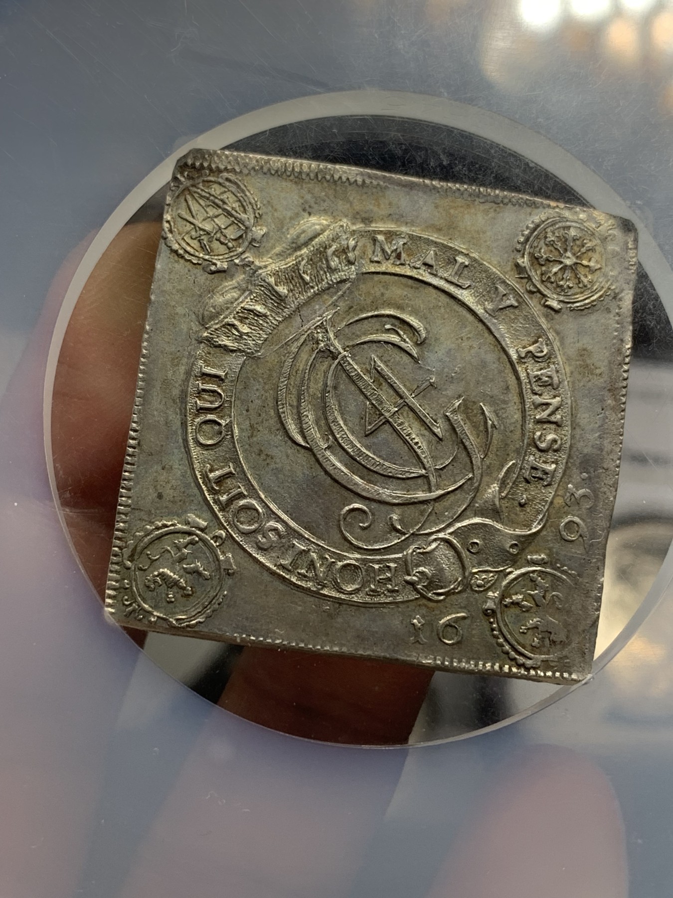 欢迎参加《竞宝斋》为爱冲冲冲 七夕特拍专场 ！第191场 (全场包邮) NGC-MS62 1693年德国萨克森胜利方泰勒 纪念约翰奥格尔格四世接受嘉德勋章，冠军分,深打底光，设计精美