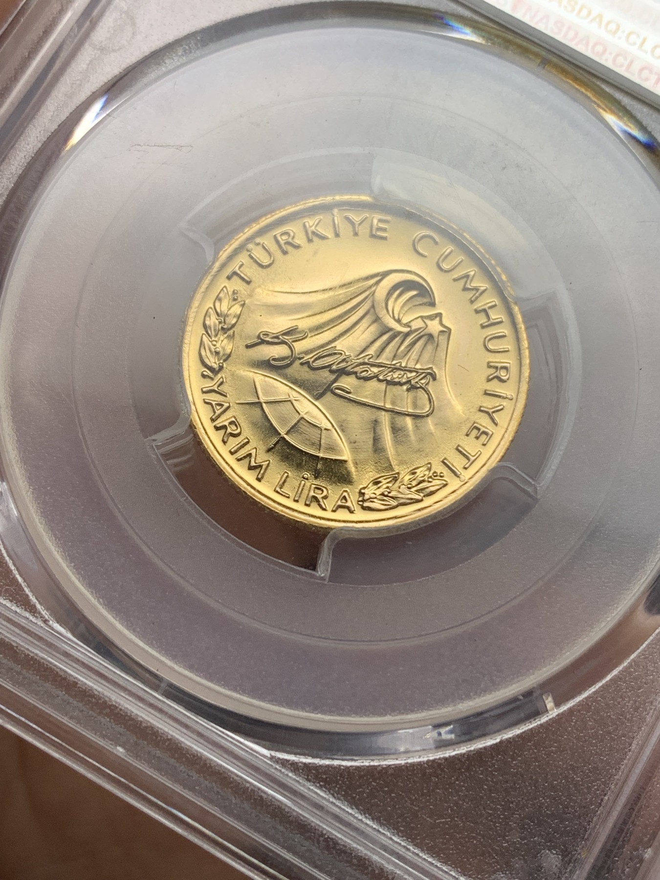 欢迎参加《竞宝斋》为爱冲冲冲 七夕特拍专场 ！第191场 (全场包邮) PCGS MS68 1981年土耳其国父凯末尔诞辰百年1/2里拉金币（8克917金）