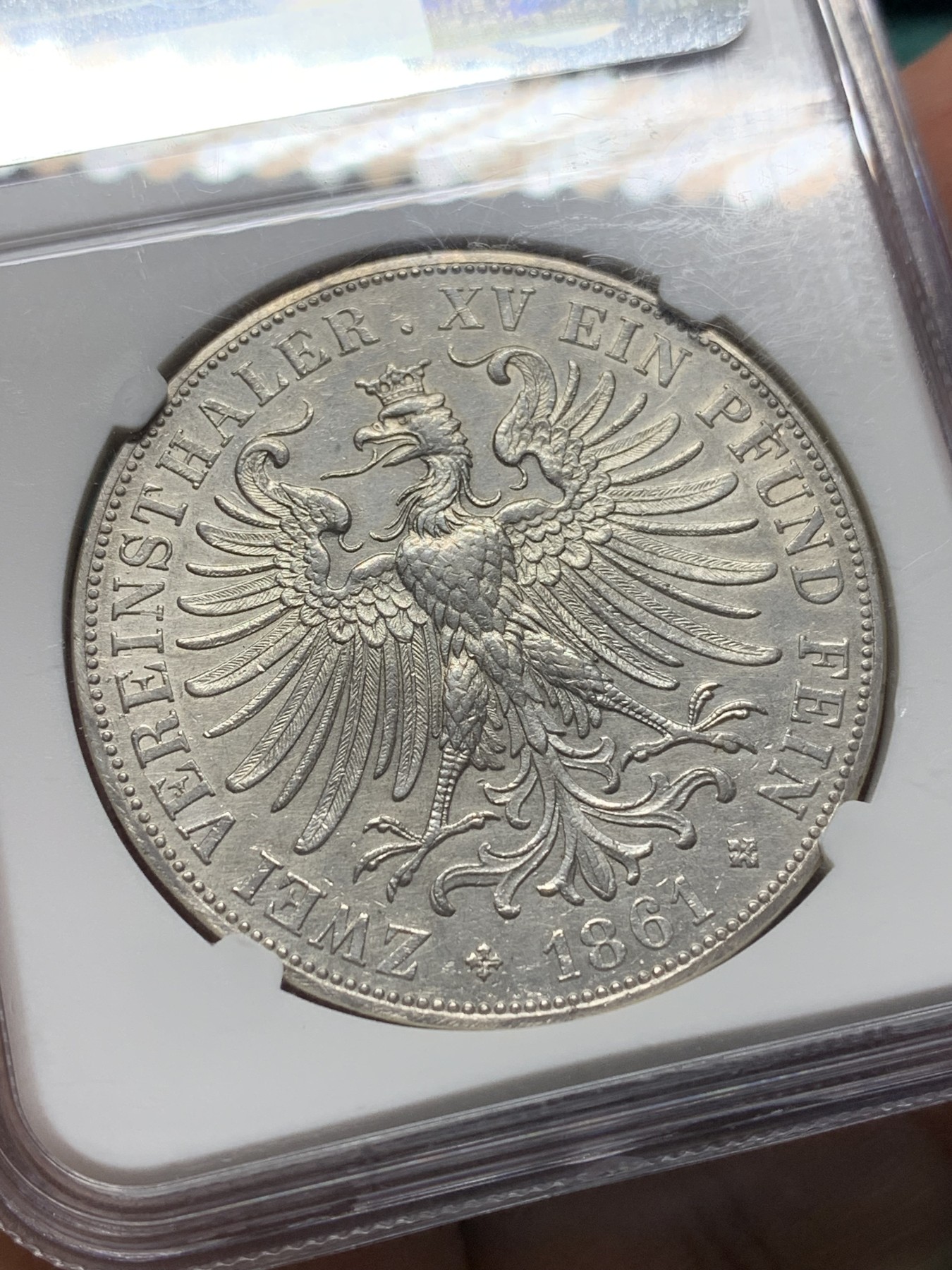 欢迎参加《竞宝斋》为爱冲冲冲 七夕特拍专场 ！第191场 (全场包邮) NGC-AUD 德国1861年法兰克福少女2泰勒大银币 37克的重量