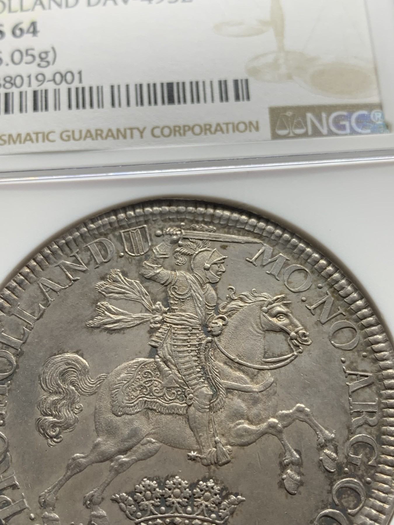 欢迎参加《竞宝斋》为爱冲冲冲 七夕特拍专场 ！第191场 (全场包邮) NGC MS64 荷兰1672年大马剑加重版2杜卡特银币，65.05克，版本的冠军分。距今350多年，17世纪最美钱币之一，工艺精湛。