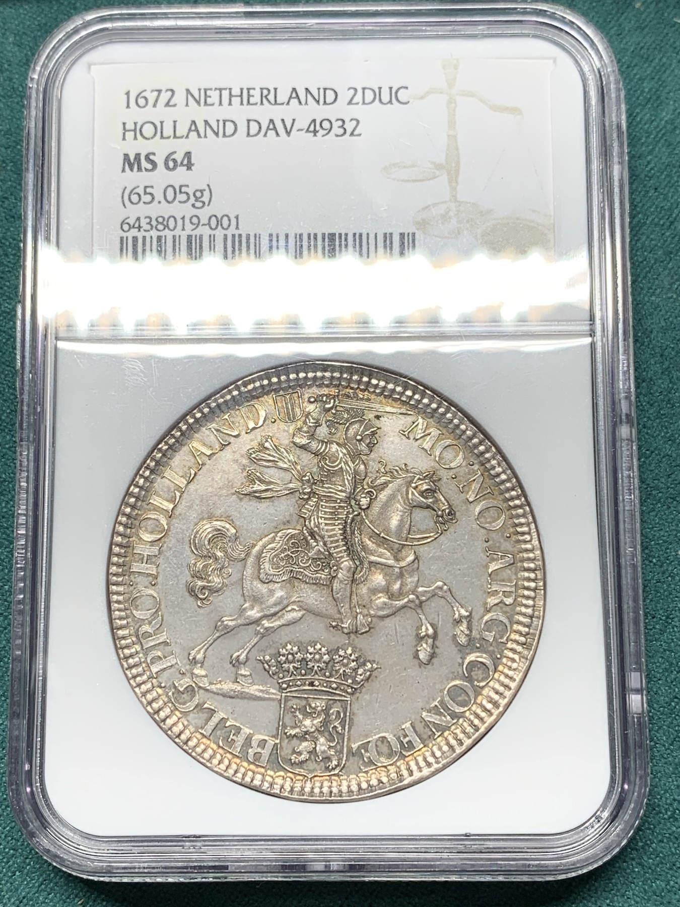 欢迎参加《竞宝斋》为爱冲冲冲 七夕特拍专场 ！第191场 (全场包邮) NGC MS64 荷兰1672年大马剑加重版2杜卡特银币，65.05克，版本的冠军分。距今350多年，17世纪最美钱币之一，工艺精湛。