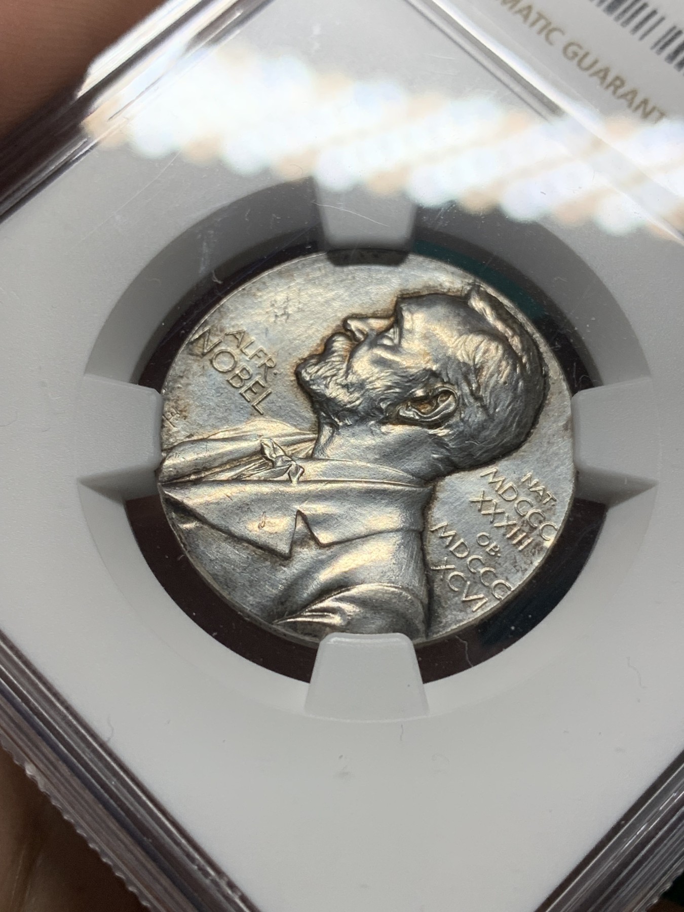 欢迎参加《竞宝斋》为爱冲冲冲 七夕特拍专场 ！第191场 (全场包邮) NGC UNC 瑞典 诺贝尔奖 提名委员会 银章 稀缺品种 值得收藏 感觉可以给分