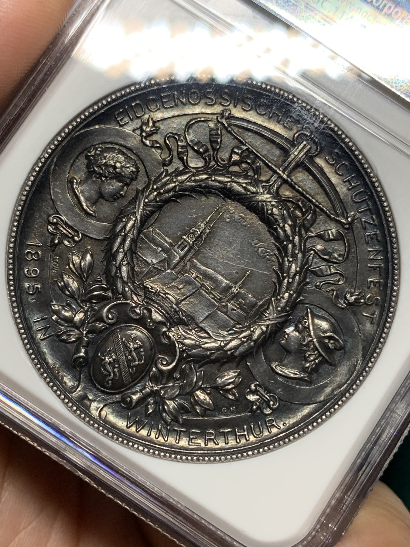 欢迎参加《竞宝斋》为爱冲冲冲 七夕特拍专场 ！第191场 (全场包邮) NGC AU58 1895年瑞士苏黎世射击节大银章，真正的黑美人，犹如美画，美轮美奂，尽显历史沧桑感