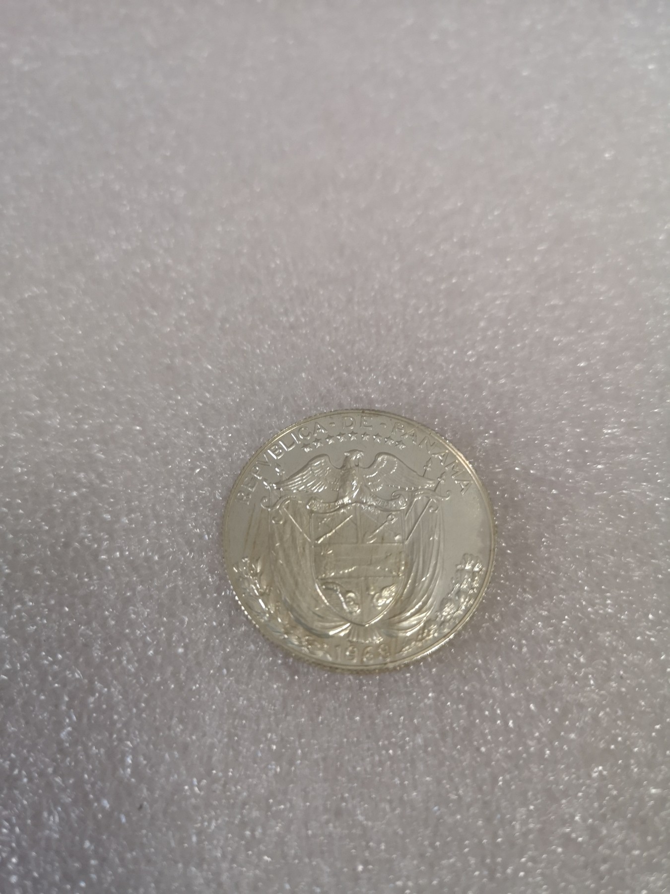 长老汇第33场老银币拍卖 1968巴拿马1/2巴伯亚精制银币