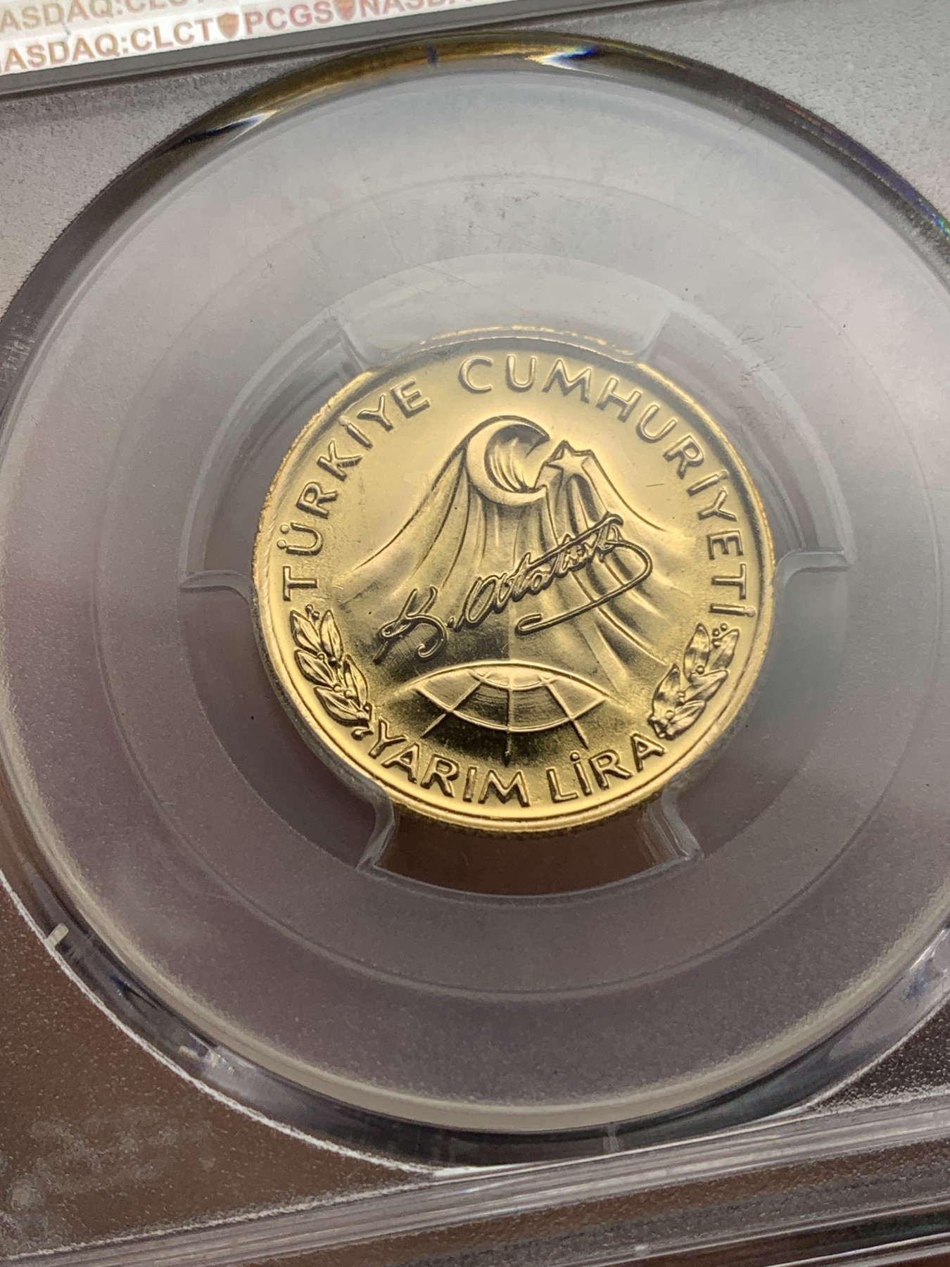 欢迎参加《竞宝斋》为爱冲冲冲 七夕特拍专场 ！第191场 (全场包邮) PCGS MS68 1981年土耳其国父凯末尔诞辰百年1/2里拉金币（8克917金）