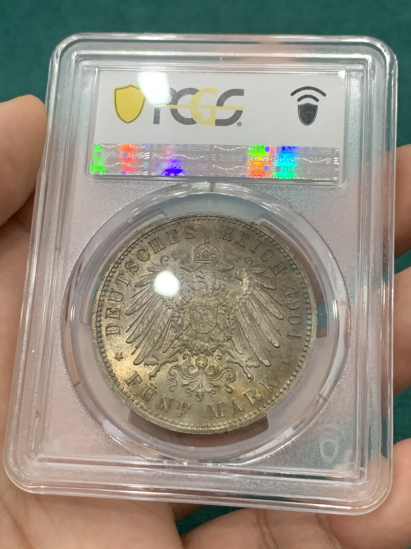 欢迎参加《竞宝斋》为爱冲冲冲 七夕特拍专场 ！第191场 (全场包邮) PCGS-MS64，德国1904年萨克森乔治纪念5马克银币，金色均匀包浆 难得高分状态