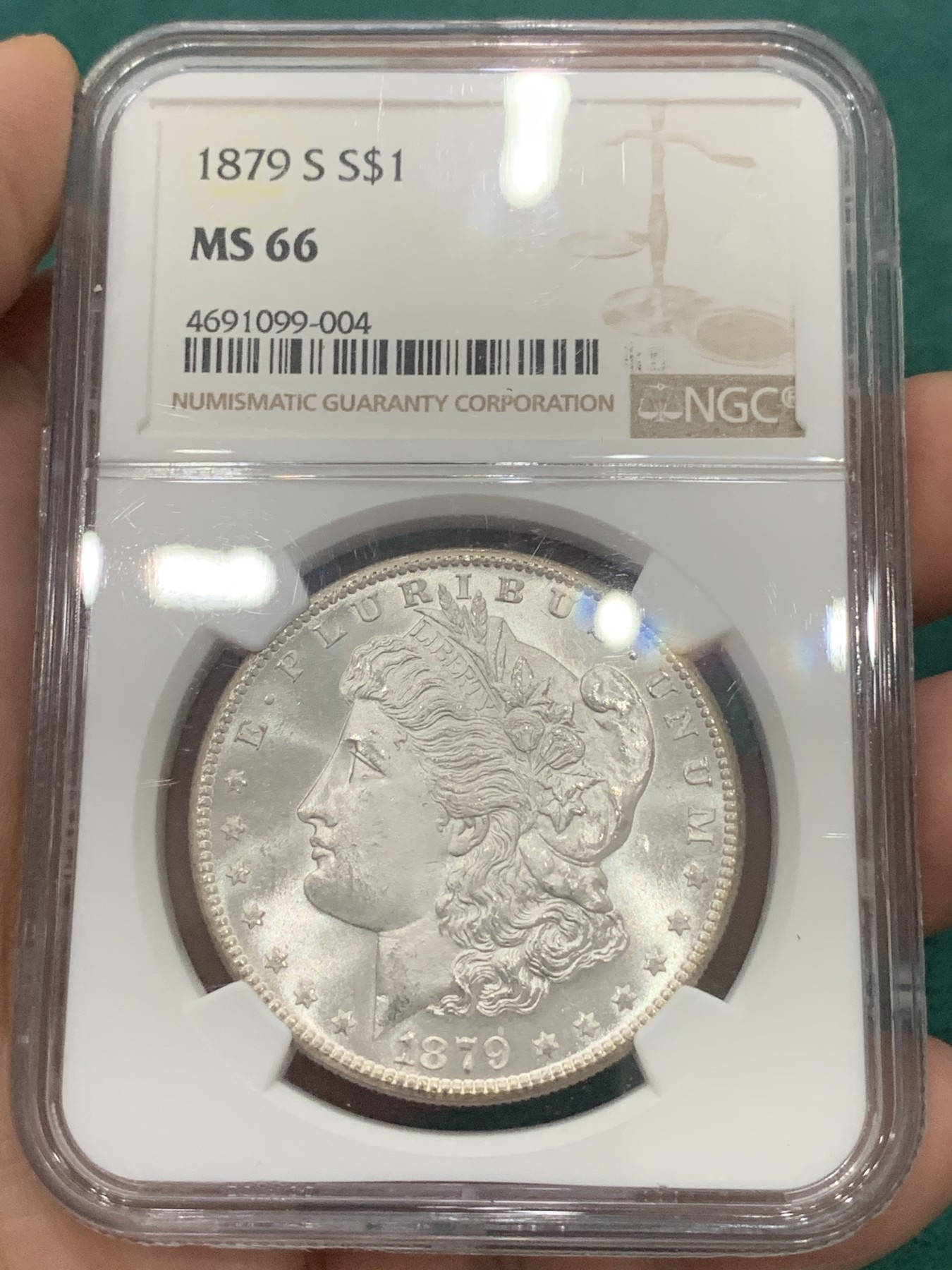 欢迎参加《竞宝斋》为爱冲冲冲 七夕特拍专场 ！第191场 (全场包邮) NGC-MS66 美国 1879S 摩根 1元 大银元 白净凝霜 可藏