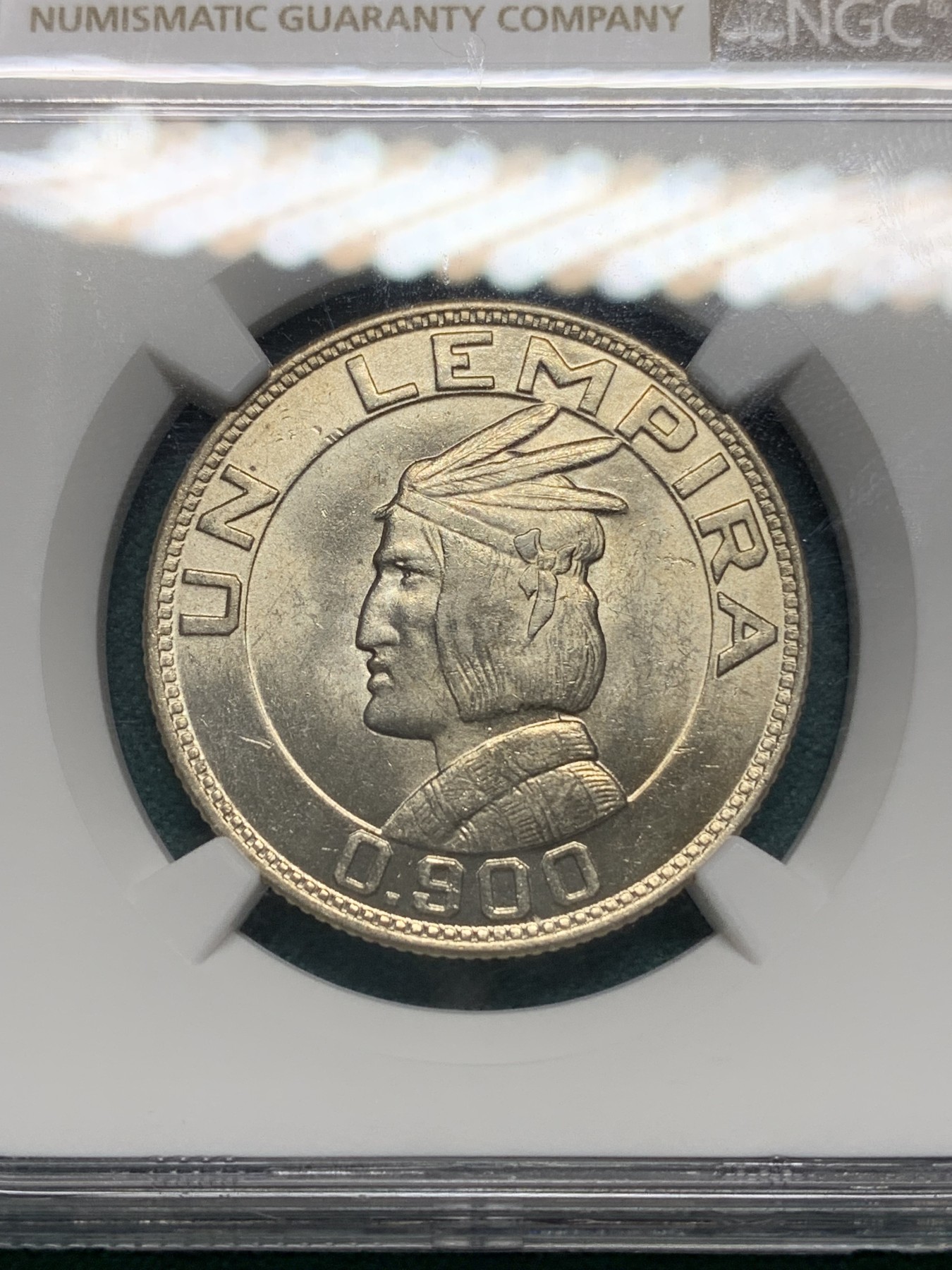 欢迎参加《竞宝斋》为爱冲冲冲 七夕特拍专场 ！第191场 (全场包邮) NGC-MS63 洪都拉斯 1932年 1伦皮拉 银币 很少见的主币 潜力品种