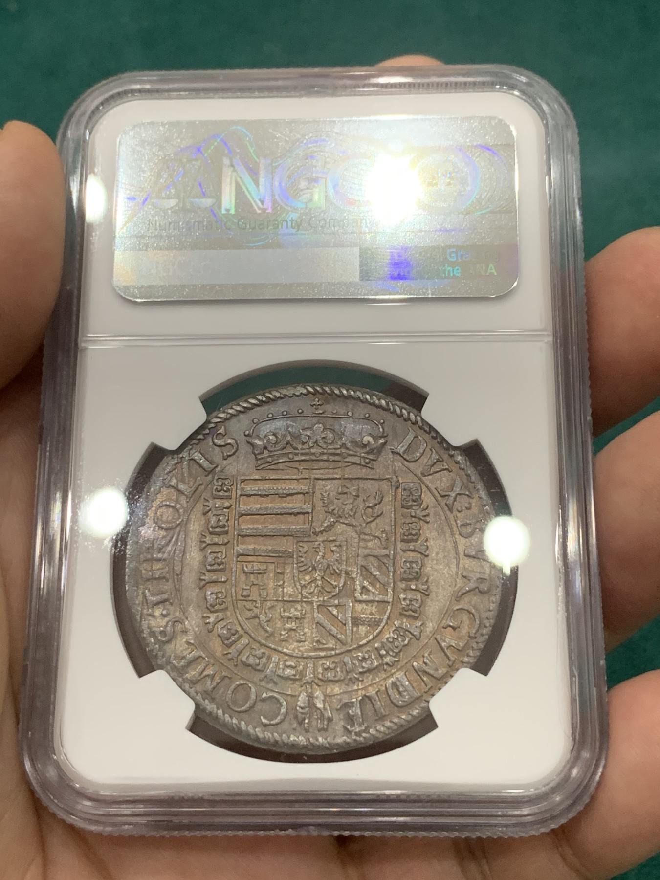 欢迎参加《竞宝斋》为爱冲冲冲 七夕特拍专场 ！第191场 (全场包邮) NGC-MS63  神圣罗马帝国 1564-95年 1泰勒 大银币霍尔造币厂 双面五彩包浆好状态 一枚毕业