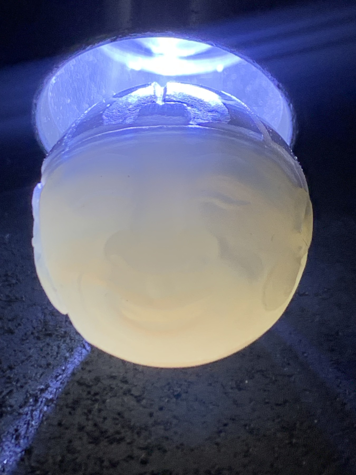精美高玉化亚光海洋玉髓手工俏色地主圆珠一个！