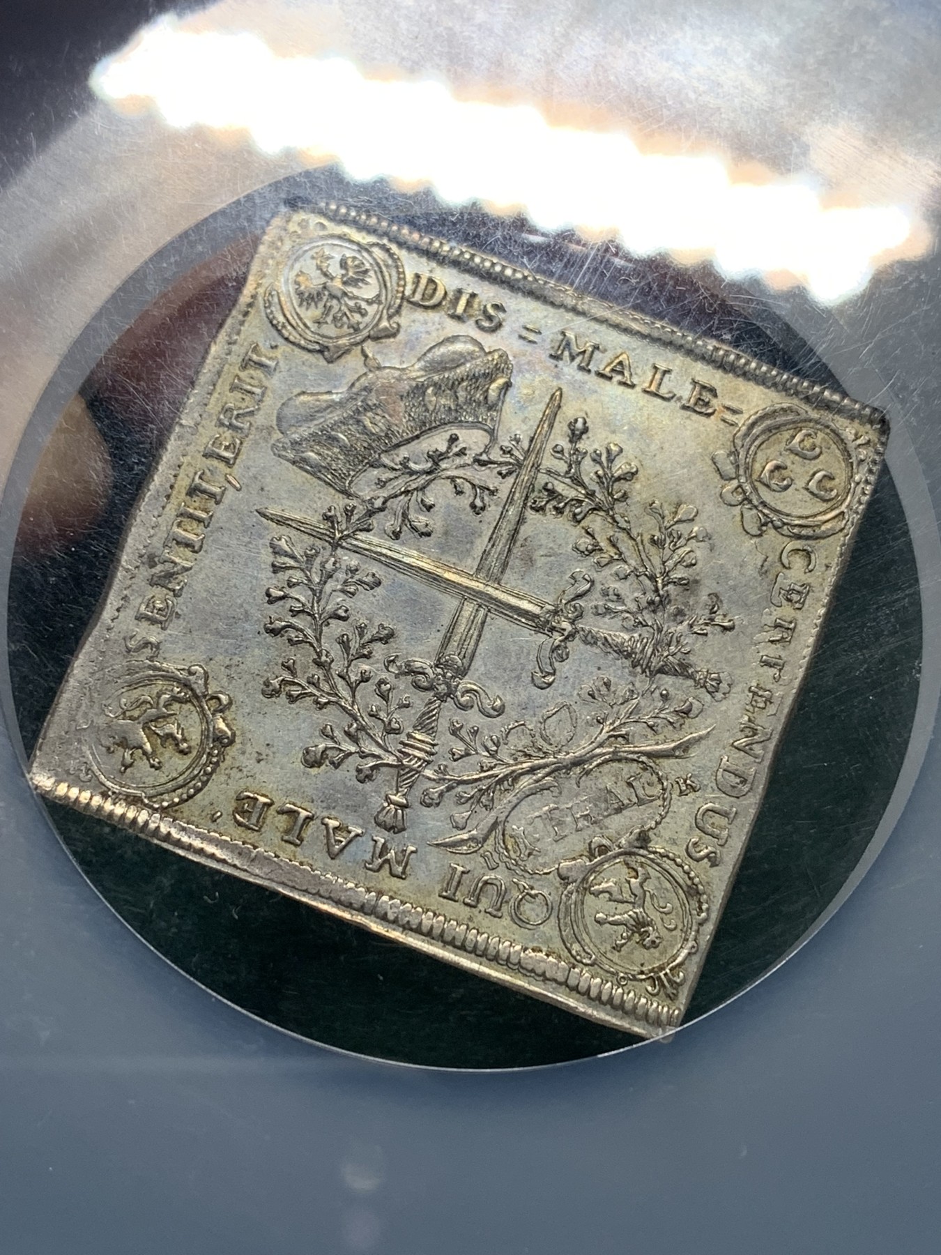 欢迎参加《竞宝斋》为爱冲冲冲 七夕特拍专场 ！第191场 (全场包邮) NGC-MS62 1693年德国萨克森胜利方泰勒 纪念约翰奥格尔格四世接受嘉德勋章，冠军分,深打底光，设计精美
