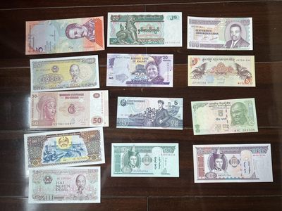 第十四期 - 各种外国纸币13张一起拍！全部尾3同334