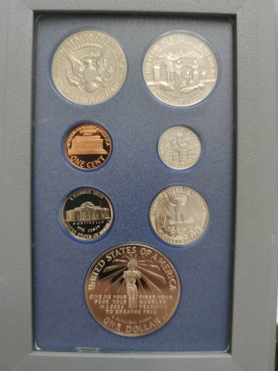 燕姐换藏第55场 1986年美国套币含银币一枚