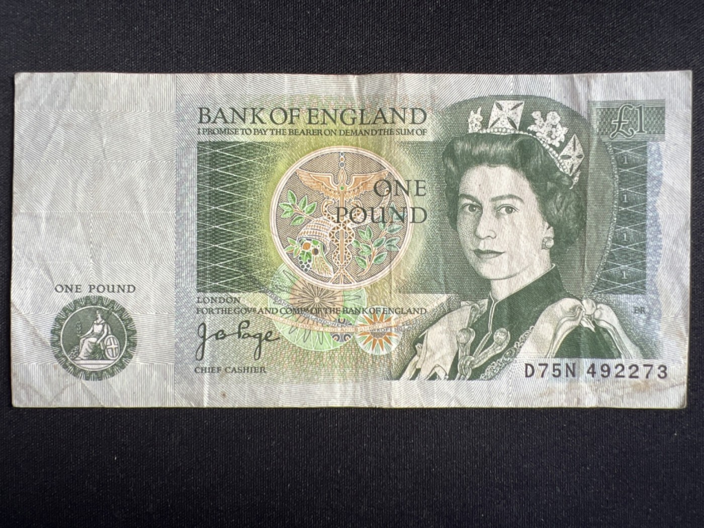 第404期 纸币专场 （无押金，捡漏，全场20包邮，偏远地区除外，接收代拍业务） 英国女王一英镑