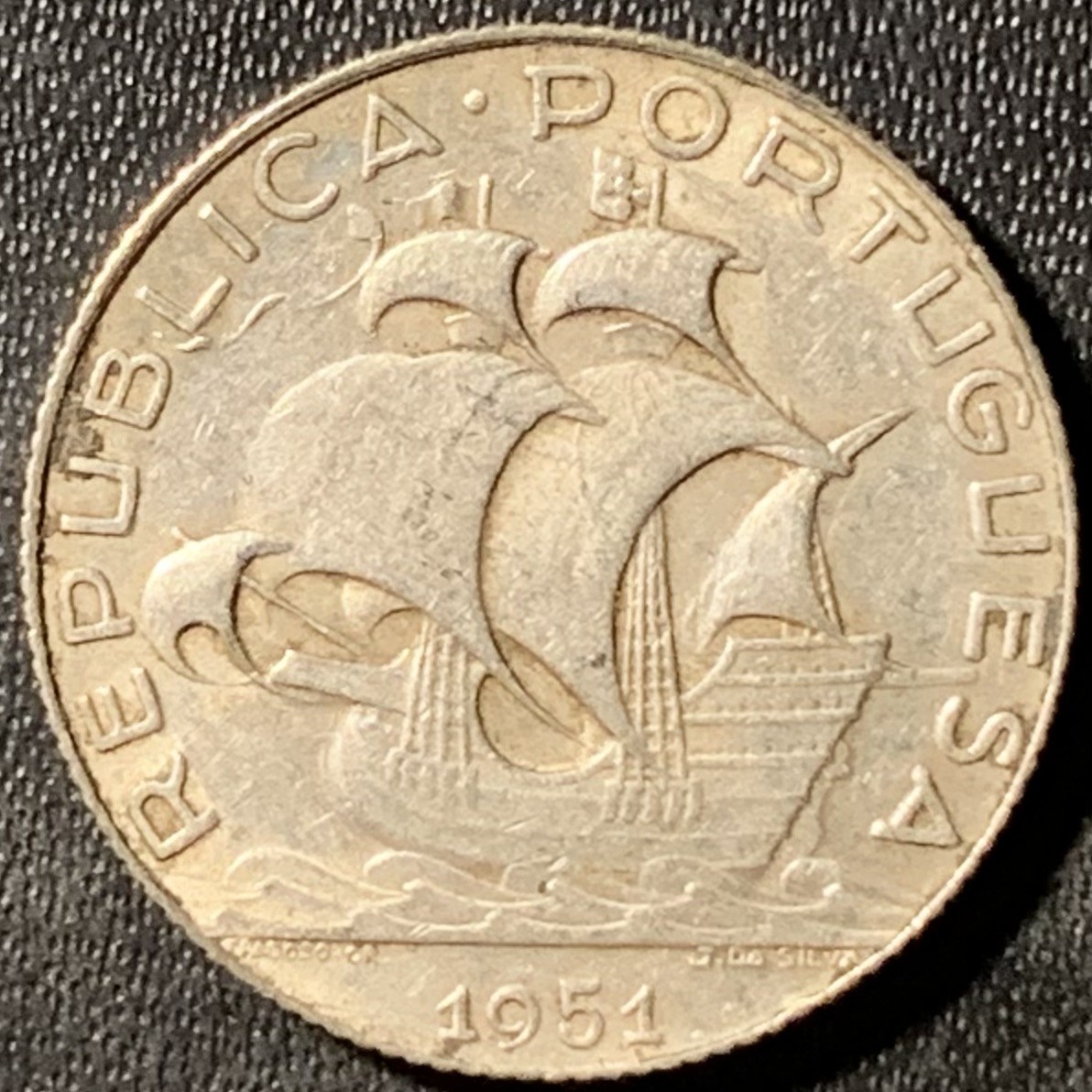 紫瑗钱币——第300期拍卖 葡萄牙 1944年 2.5埃斯库多 3.5克 0.65银