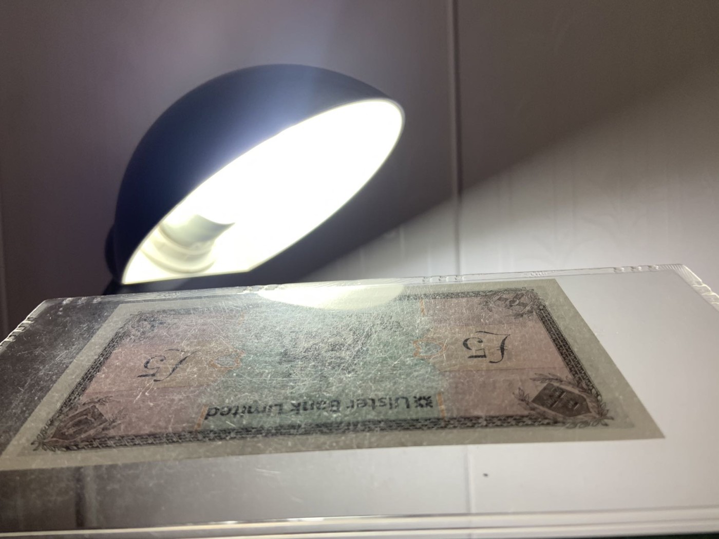 收藏联盟Quantum Auction 第282期拍卖 “多水之乡”-法属圭亚那 北爱尔兰阿斯特银行2013年5镑 PMG66 号码无4