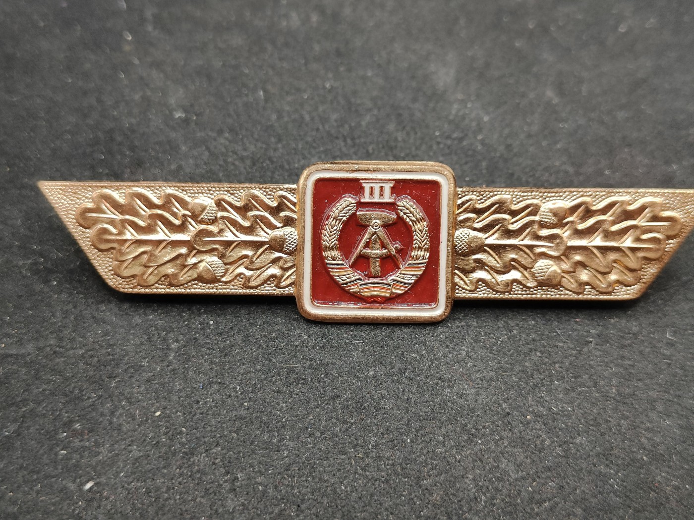 全场0元起拍 第84期 咸鱼国勋章拍卖专场 8月23日（周三）下午6：00开始 东德63版 三级陆军通用技能章