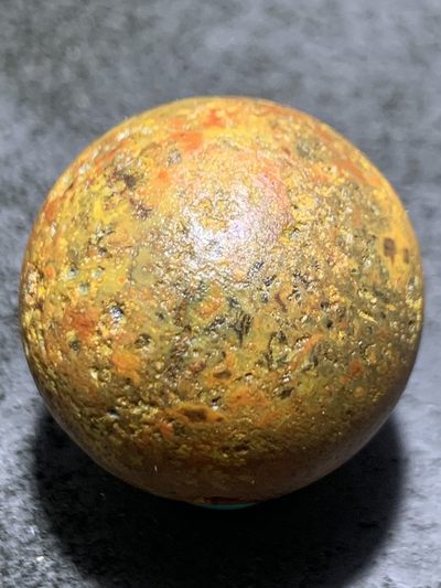 精美亚光风化纹战国红玛瑙手工雕刻珠一颗 精美亚光风化纹战国红玛瑙手工雕刻珠一颗