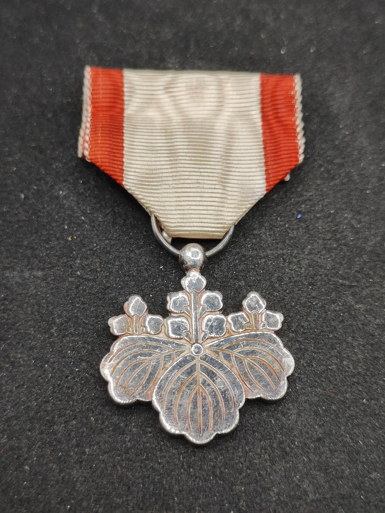 全场0元起拍 第84期 咸鱼国勋章拍卖专场 8月23日（周三）下午6：00开始 日本白叶章 银制