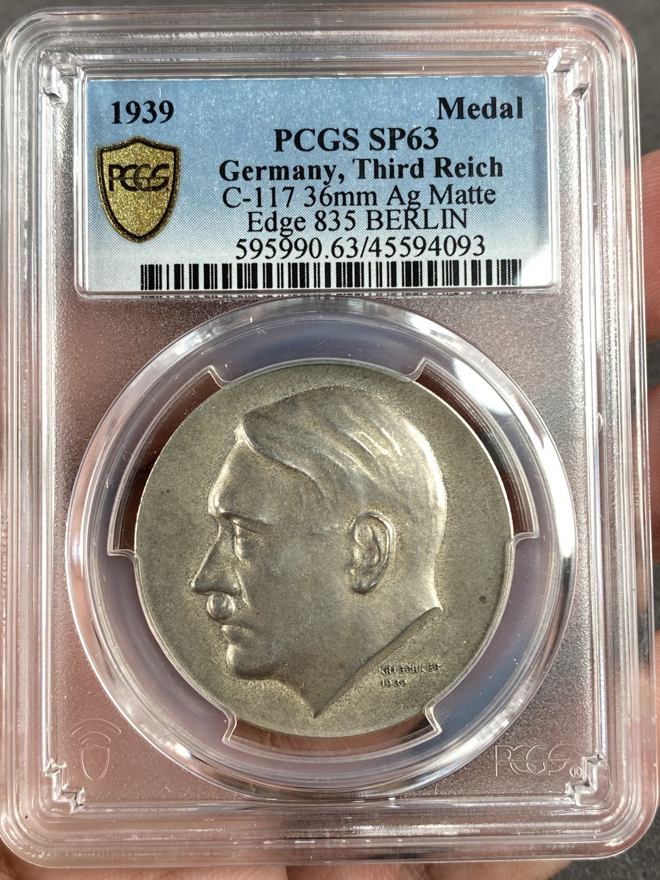 万国钱币拍卖第014期（奢华币宴第一季） PCGS SP63 1939年德国扛把子50大寿纪念银章 经典品种 淡彩转光
