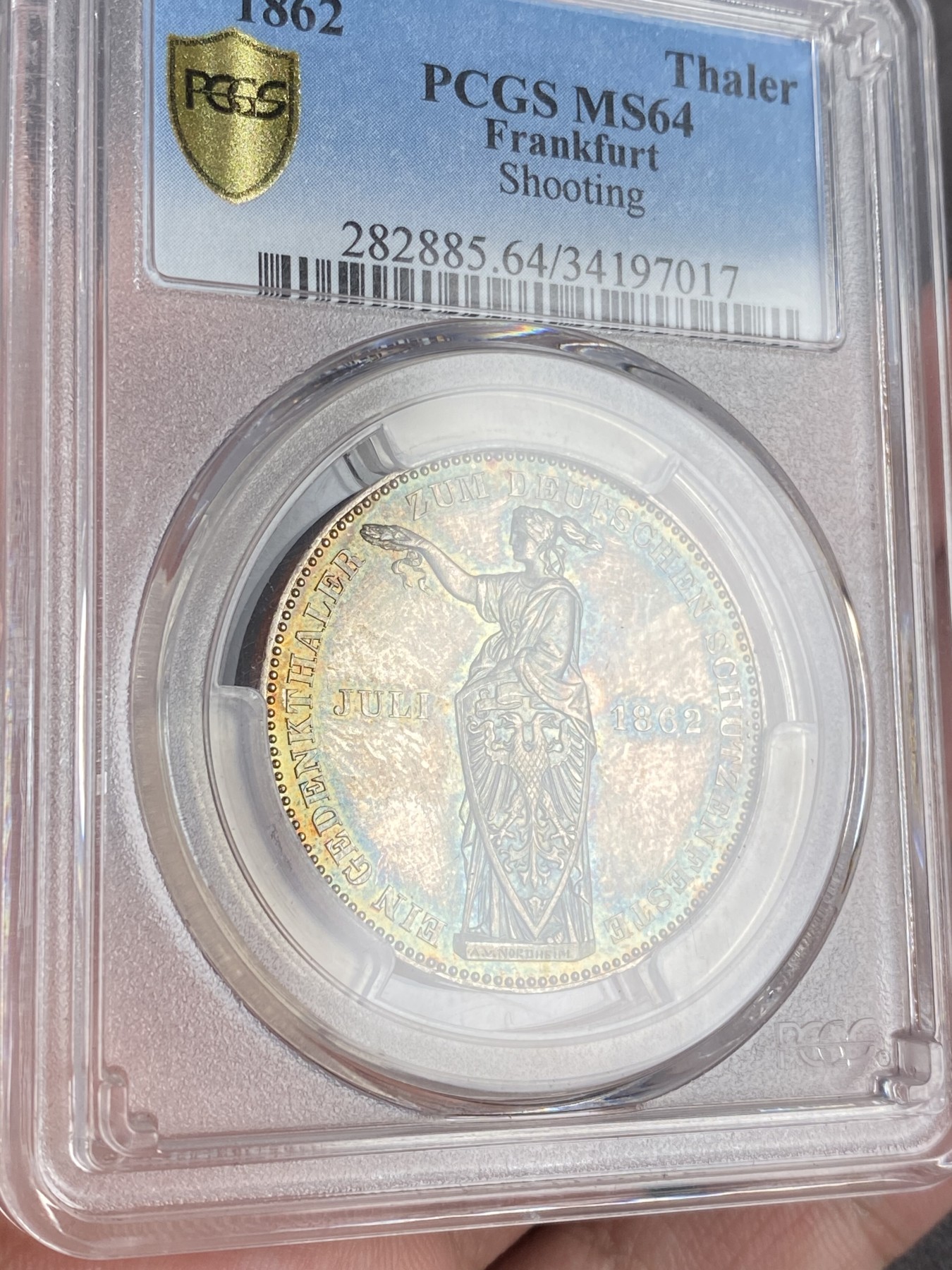 万国钱币拍卖第014期（奢华币宴第一季） PCGS MS64 1862年德国法兰克福经典少女射击泰勒 车轮光中带有幻彩 不可多得的收藏品