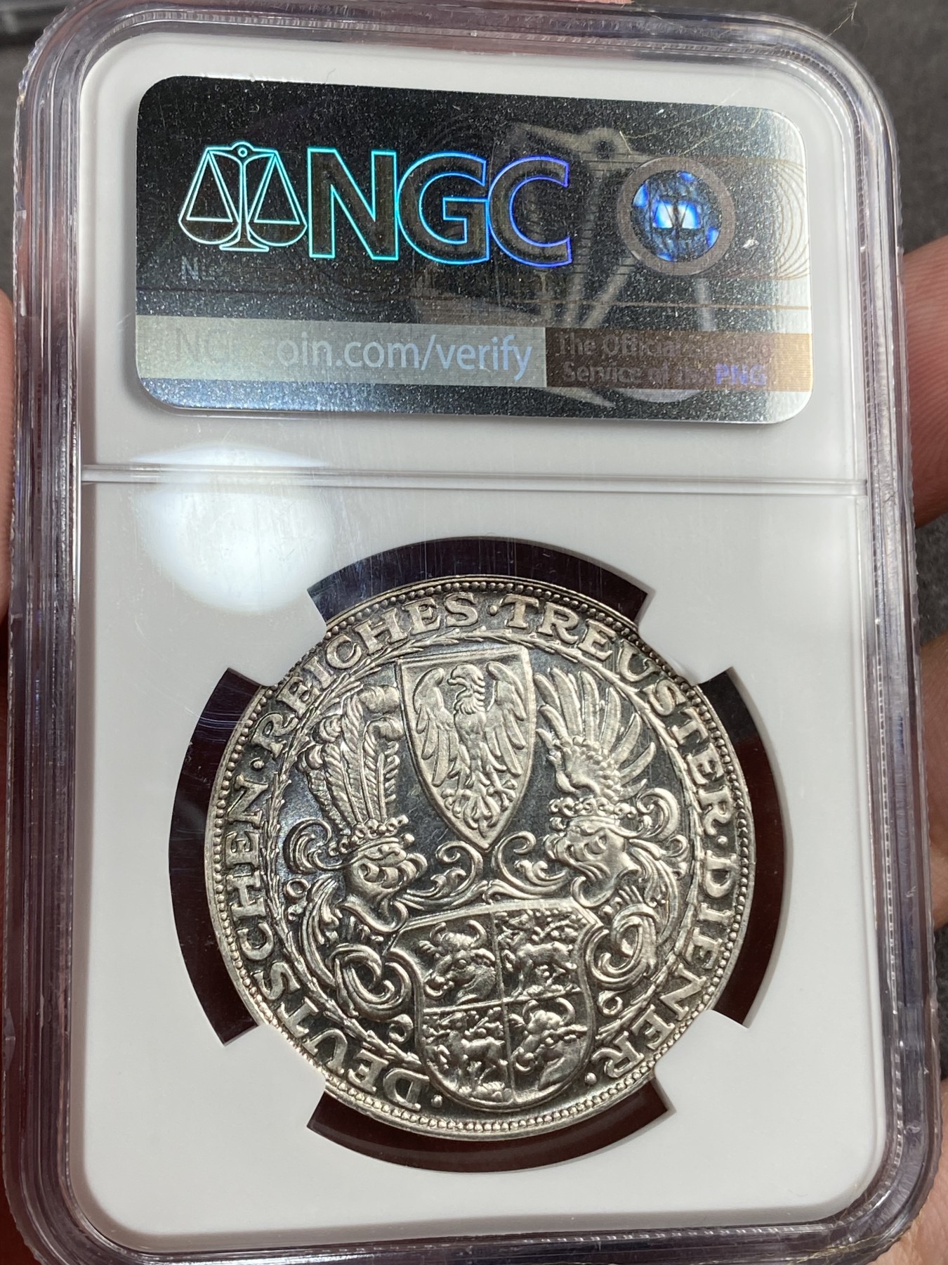 万国钱币拍卖第014期（奢华币宴第一季） NGC MS66 1927年德国魏玛共和国兴登堡总统80大寿顶级5马克 