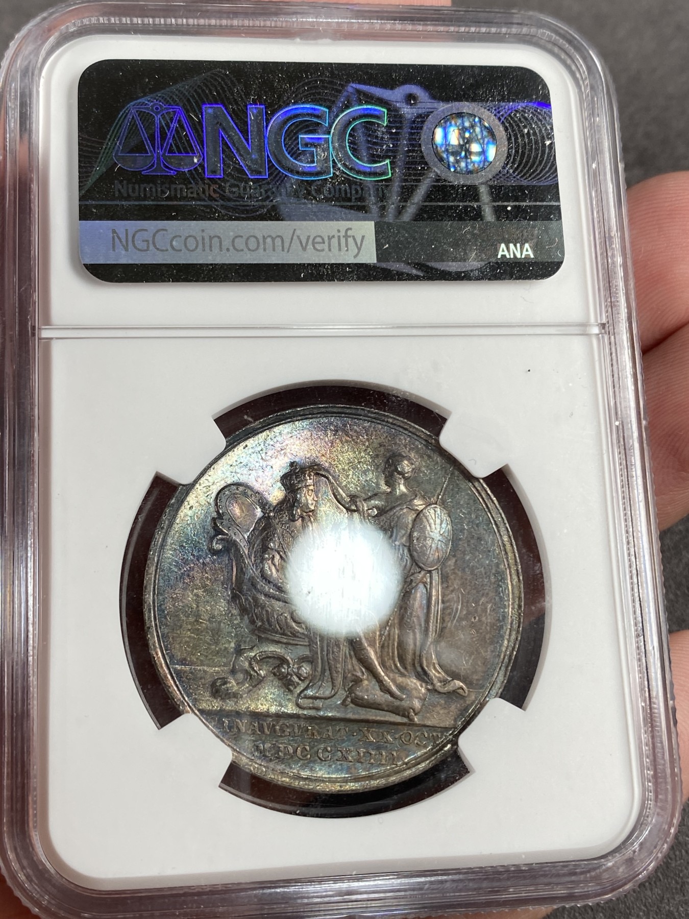 万国钱币拍卖第014期（奢华币宴第一季） NGC MS61 1714年英国汉诺威王朝乔治一世加冕纪念银章 幻五彩 高浮雕 经典品种