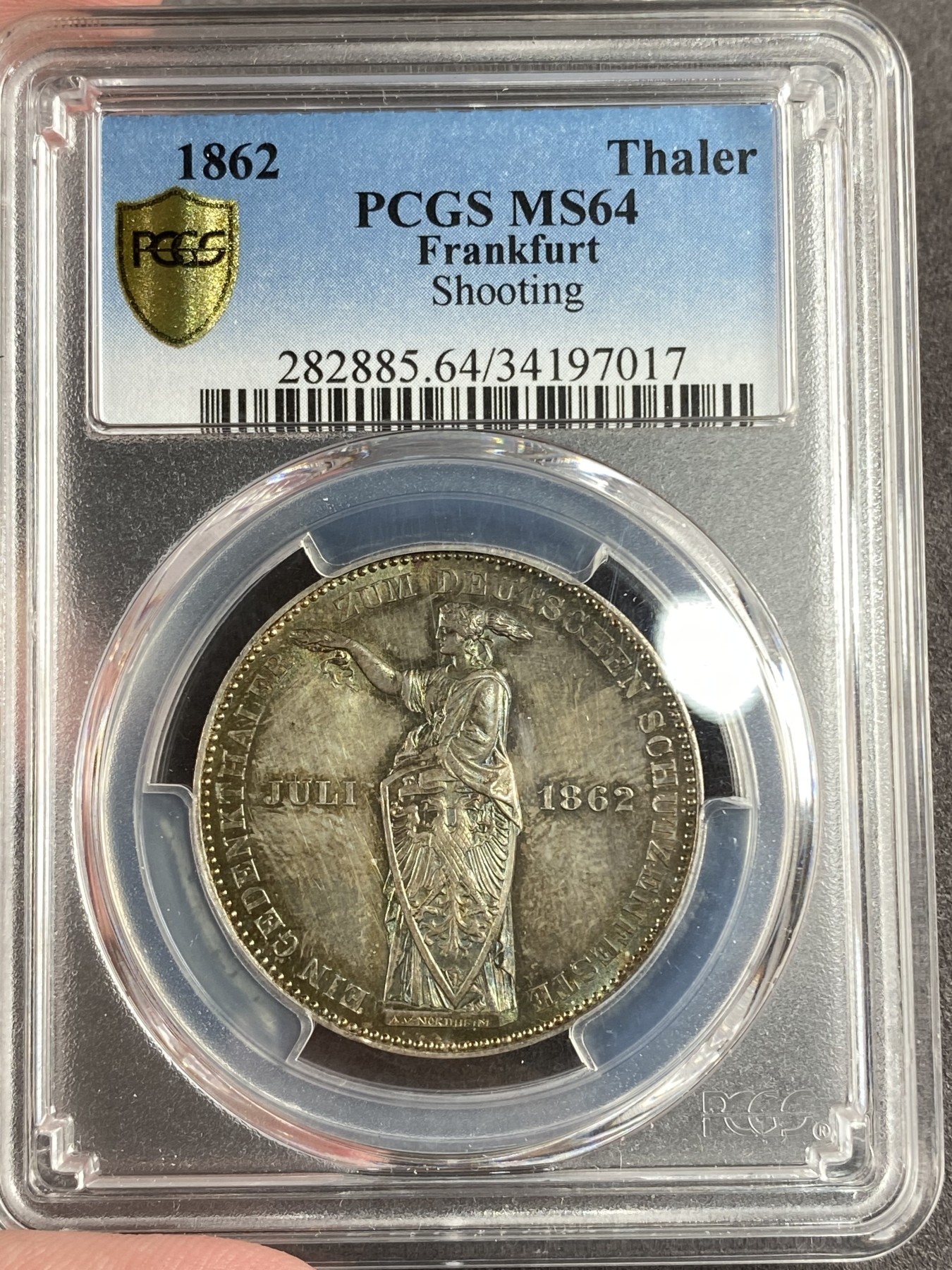 万国钱币拍卖第014期（奢华币宴第一季） PCGS MS64 1862年德国法兰克福经典少女射击泰勒 车轮光中带有幻彩 不可多得的收藏品